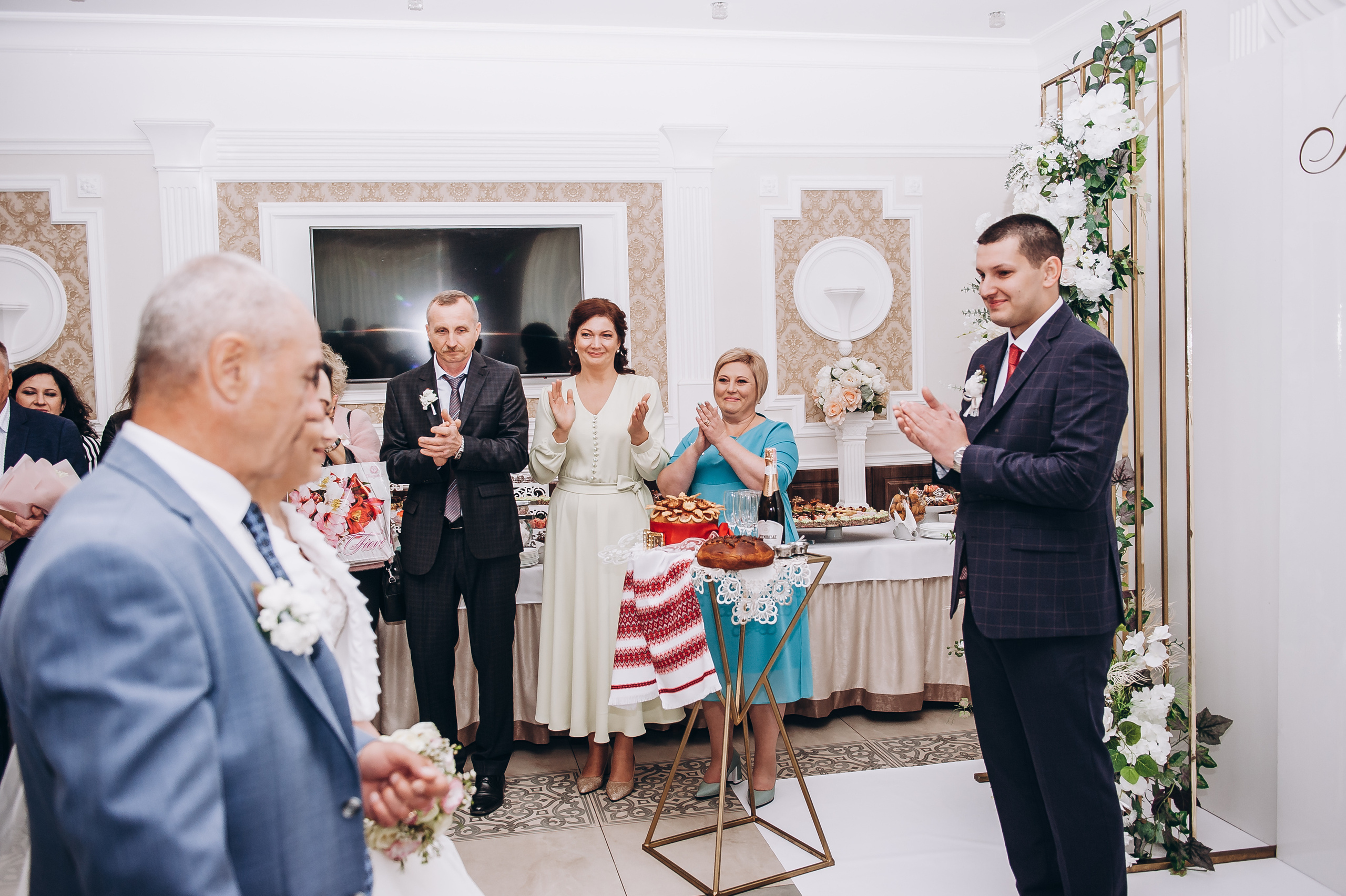 Аня та Кирил весілля. Весільний та сімейний фотограф Україна