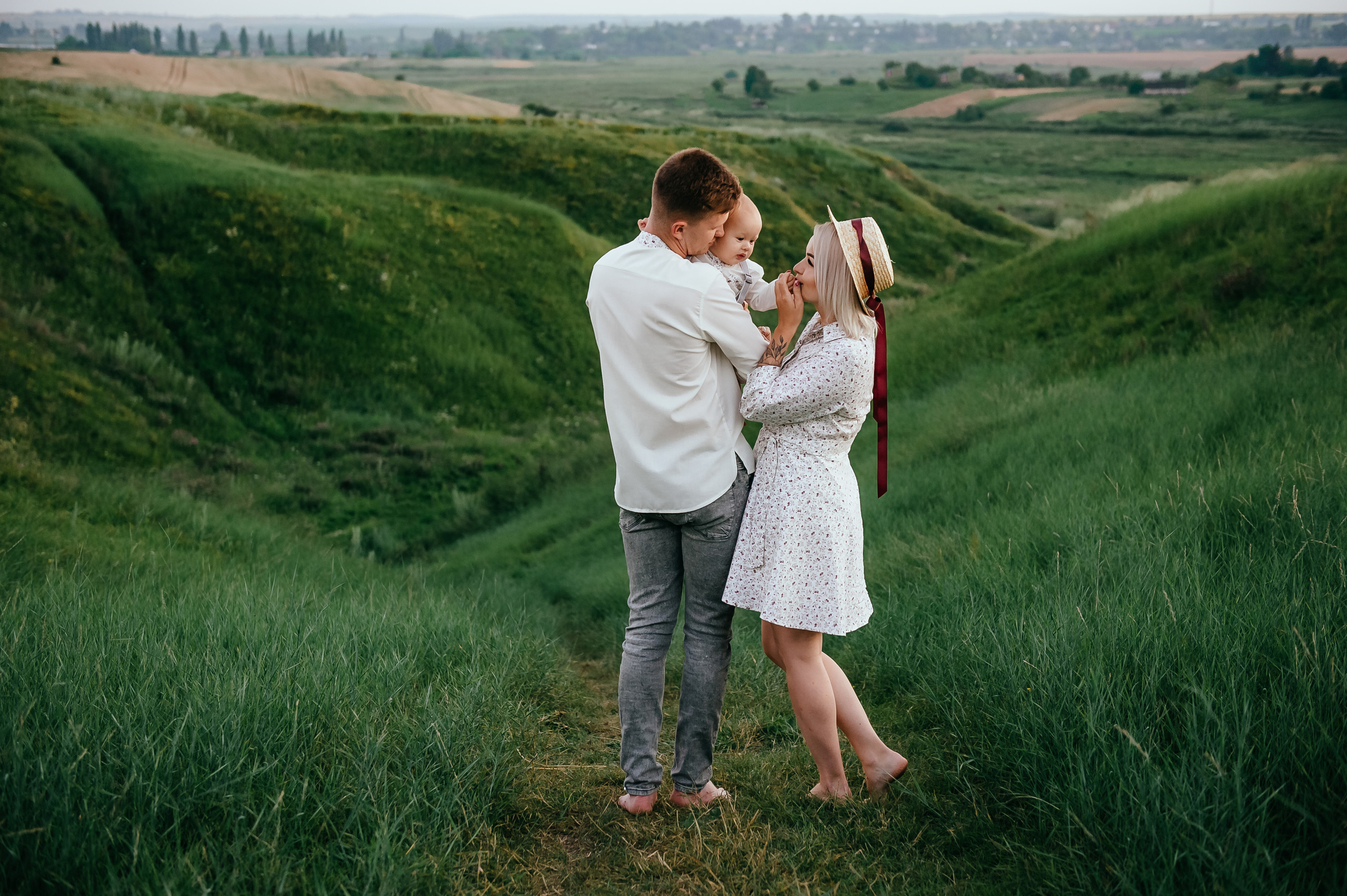 Аня сім*я. Весільний та сімейний фотограф Україна