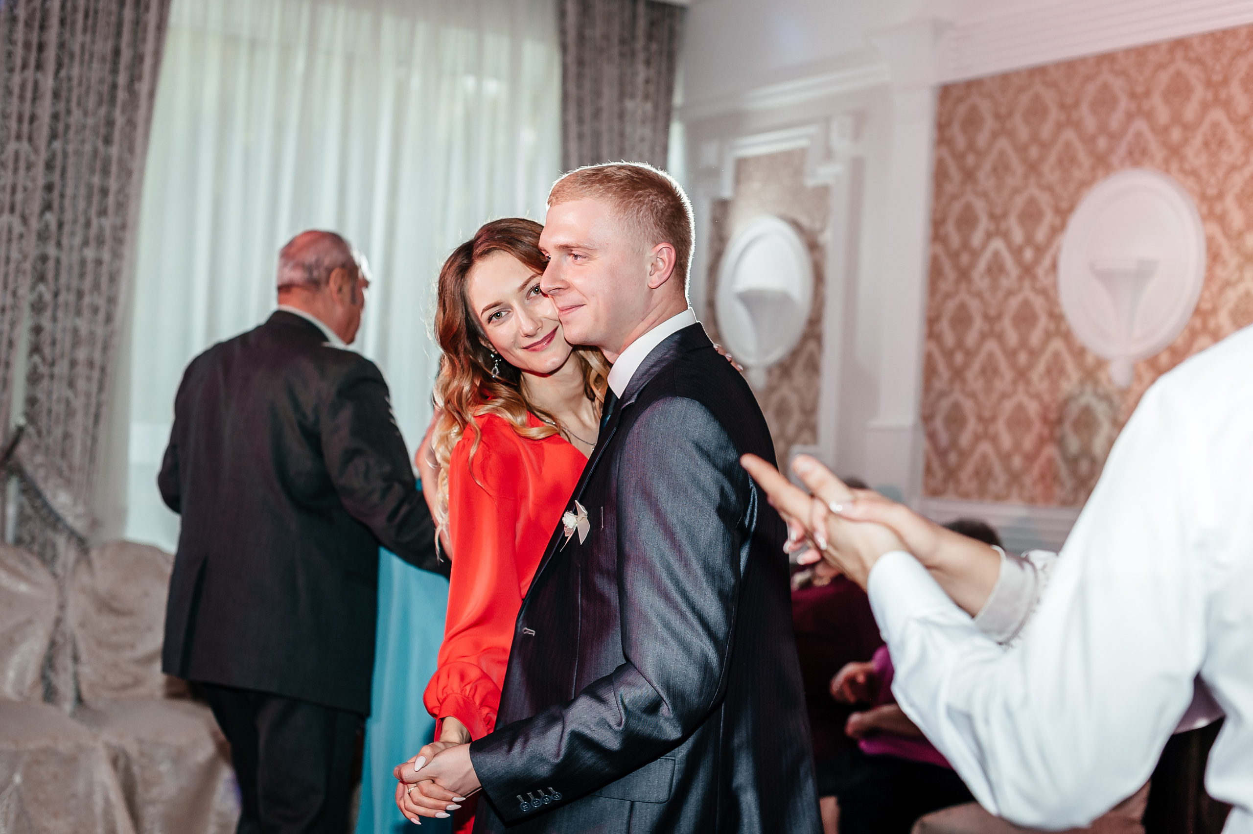 Аня та Кирил весілля. Весільний та сімейний фотограф Україна