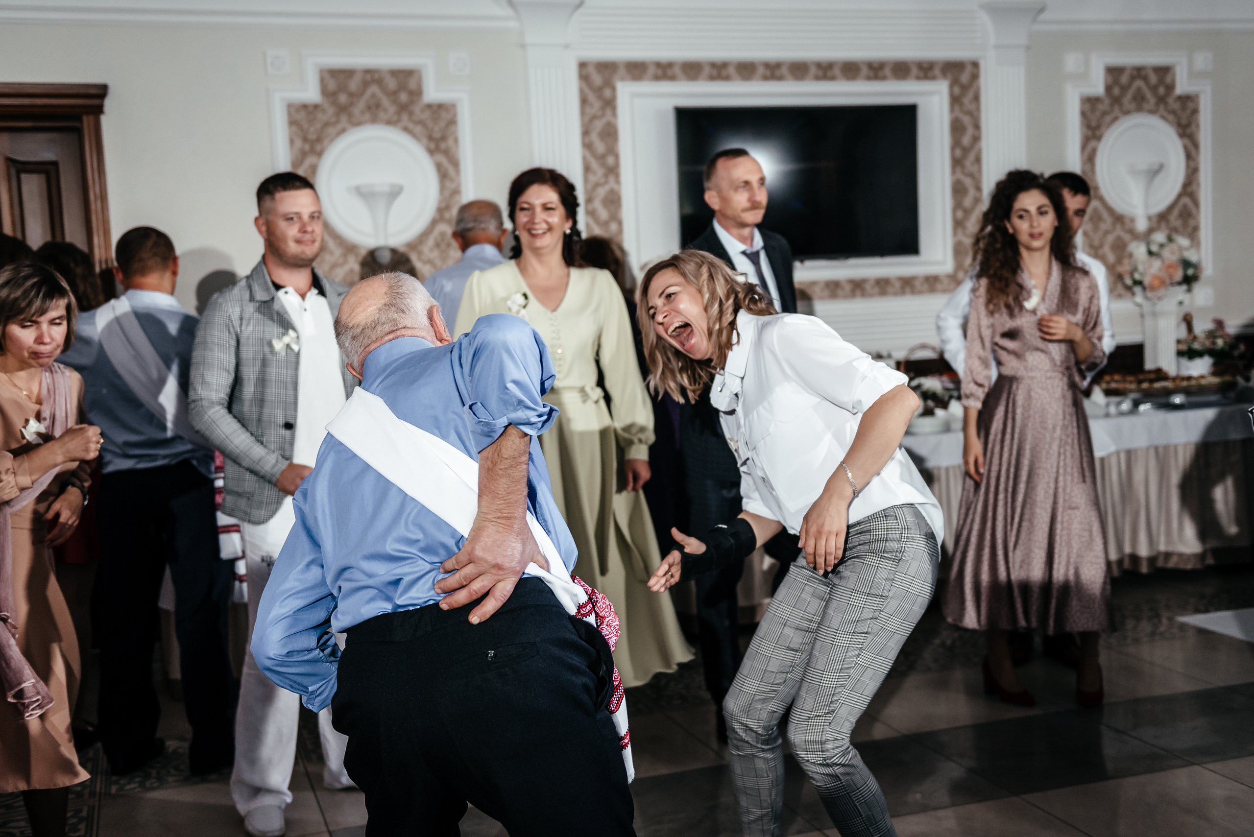 Аня та Кирил весілля. Весільний та сімейний фотограф Україна