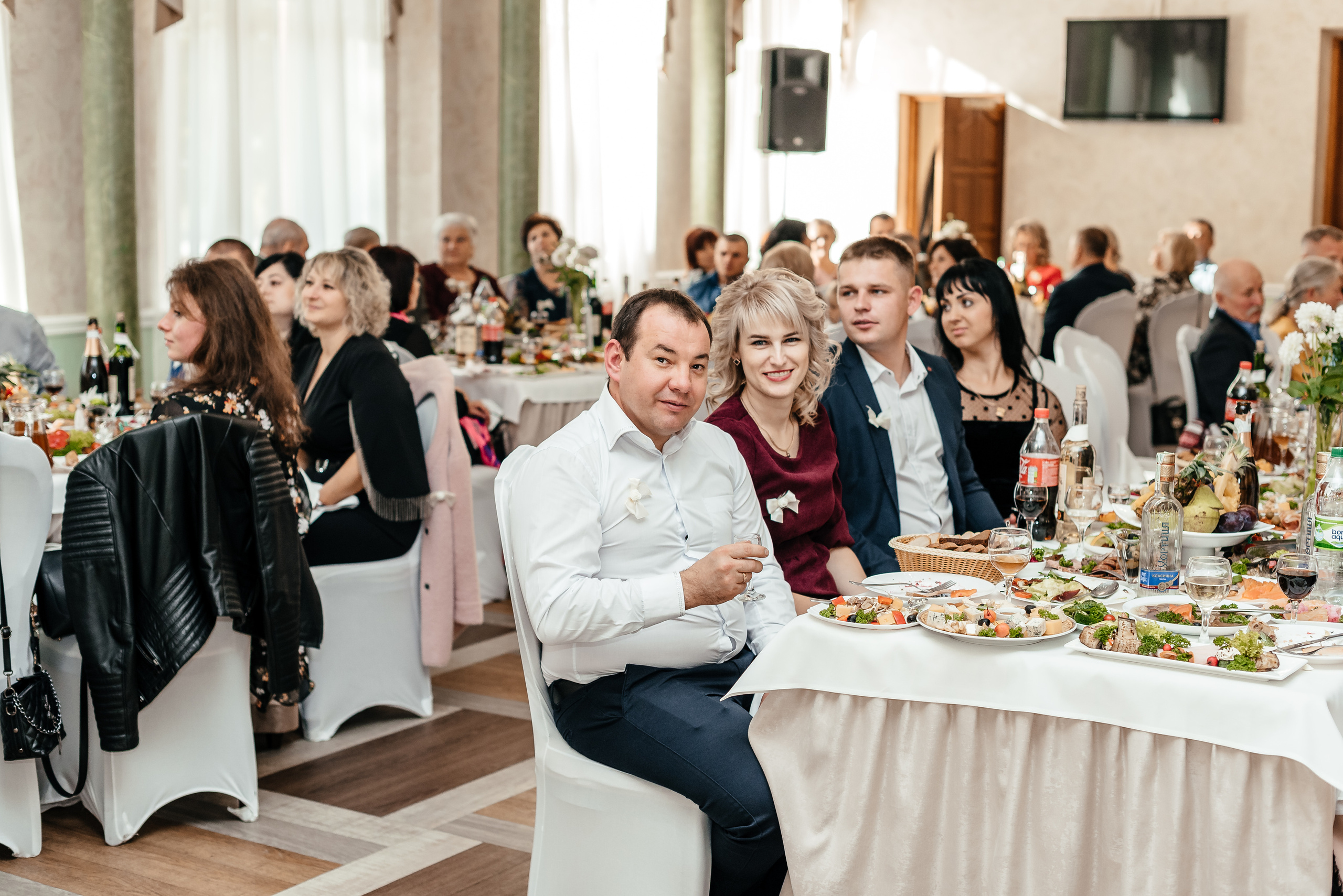 Аня та Кирил весілля. Весільний та сімейний фотограф Україна