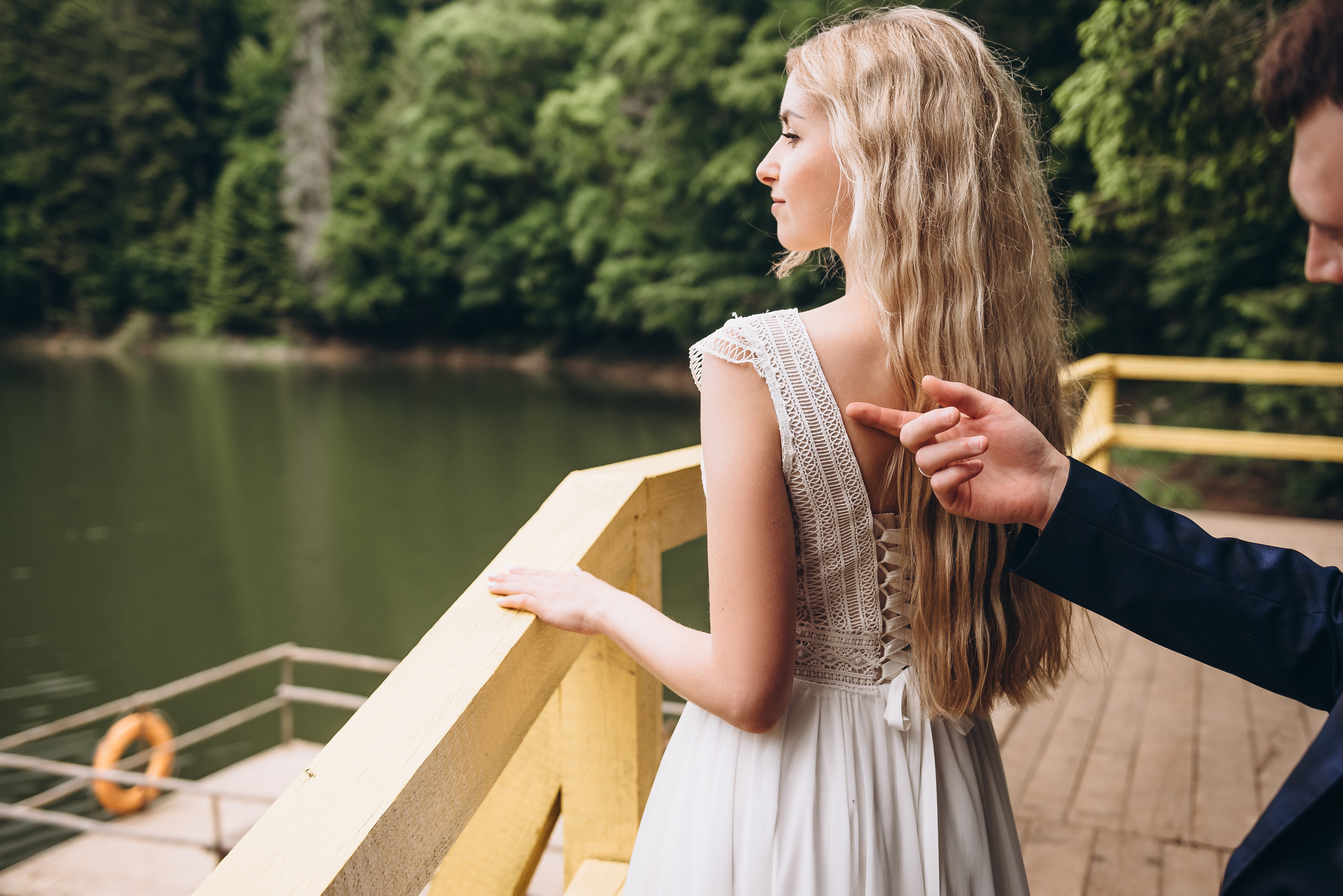 Історія кохання Ані та Максима озеро Синевір. Весільний та сімейний фотограф Україна