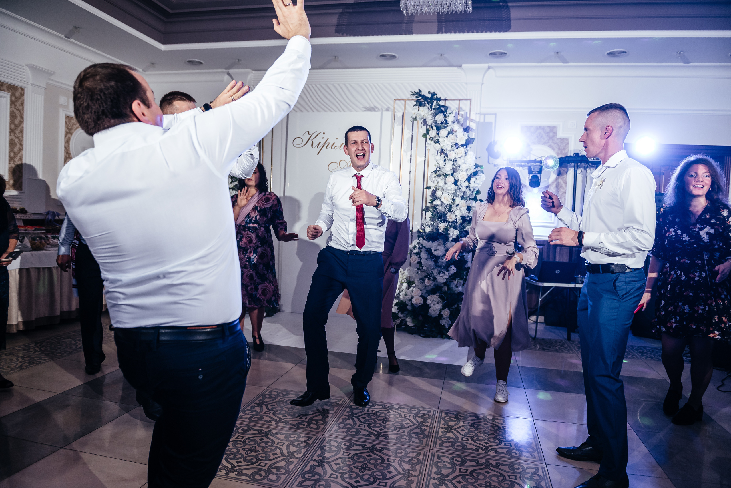 Аня та Кирил весілля. Весільний та сімейний фотограф Україна