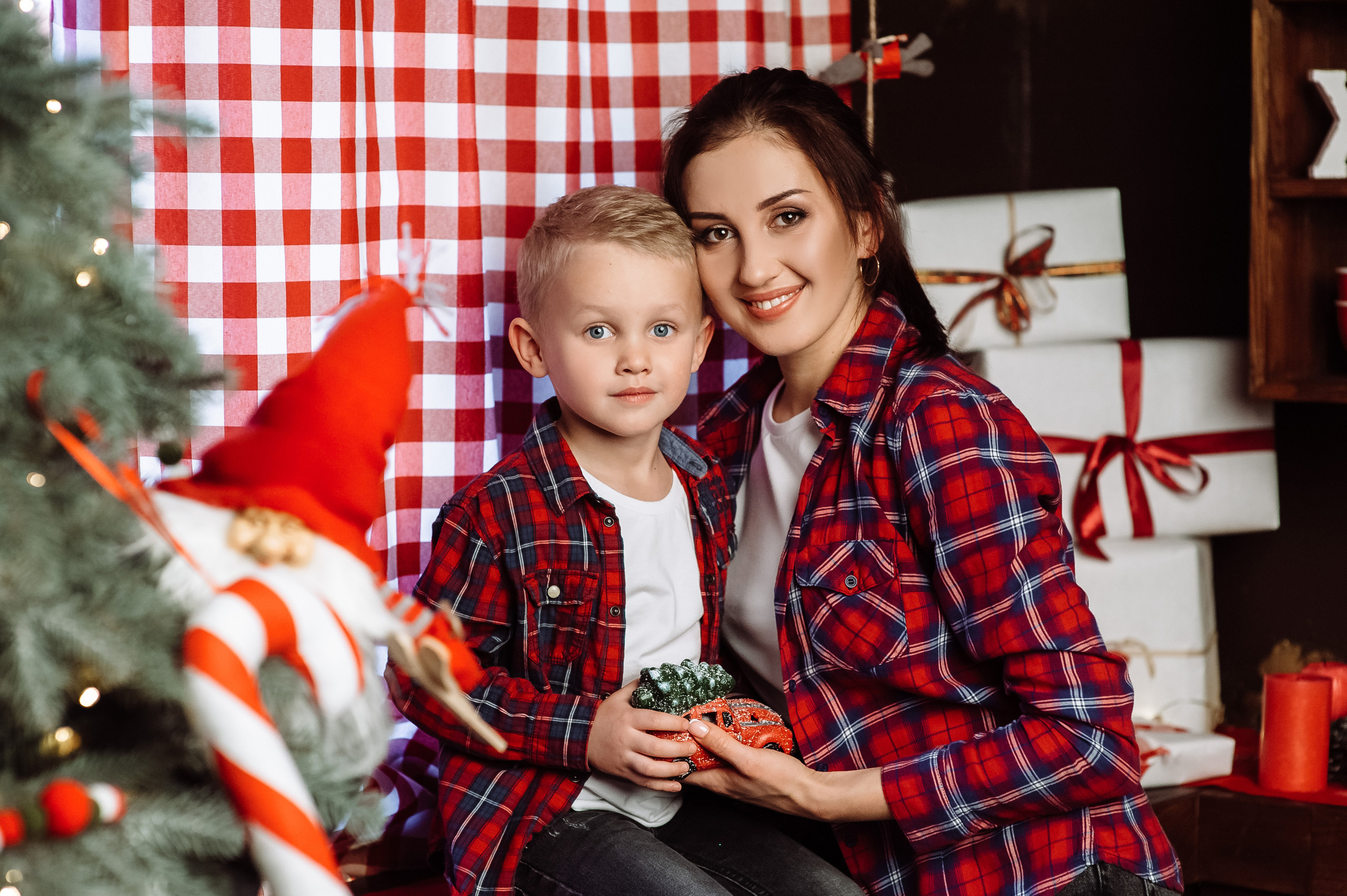 Новорічна та сімейн фотосесія. Весільний та сімейний фотограф Україна