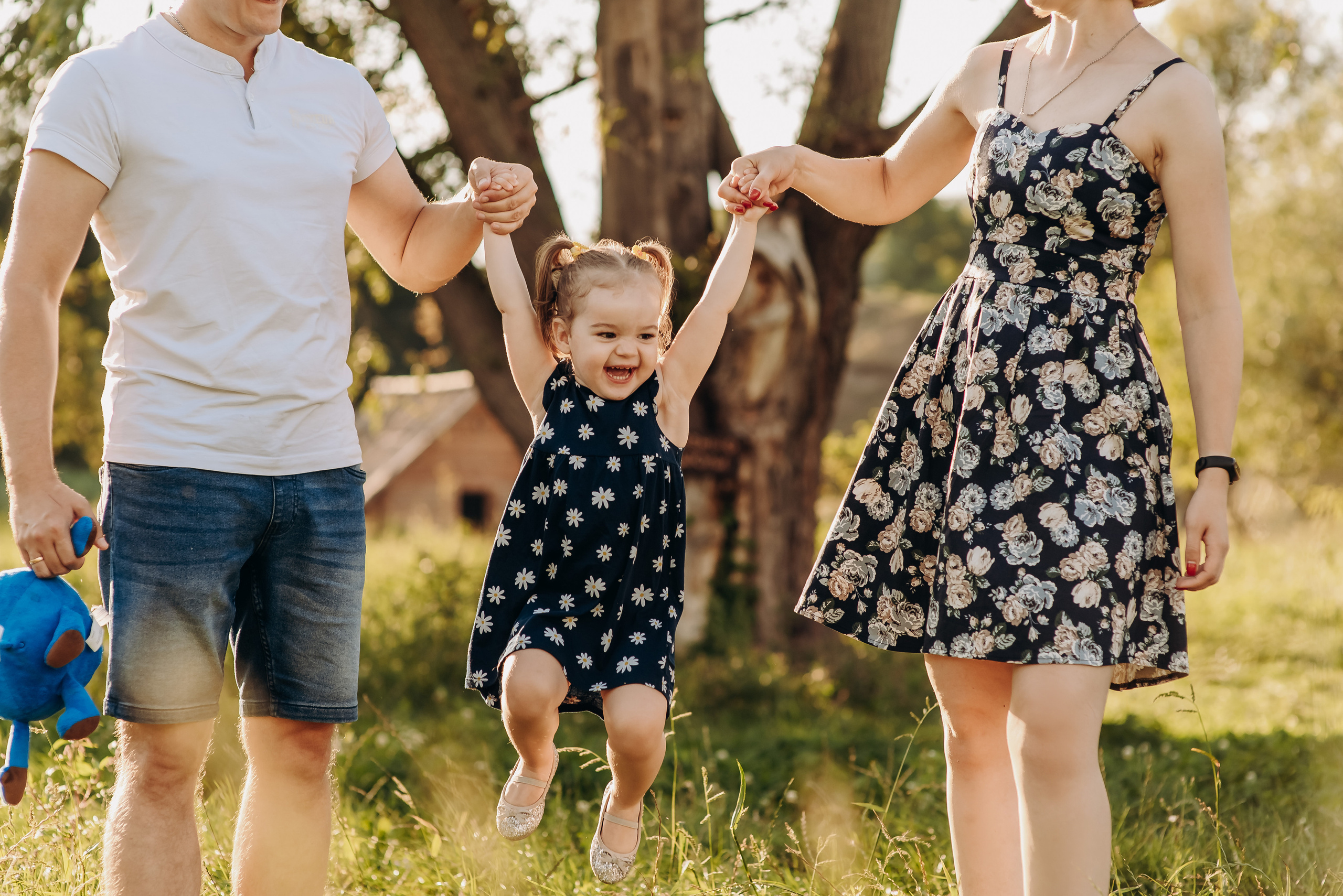 Надія сім"я. Весільний та сімейний фотограф Україна