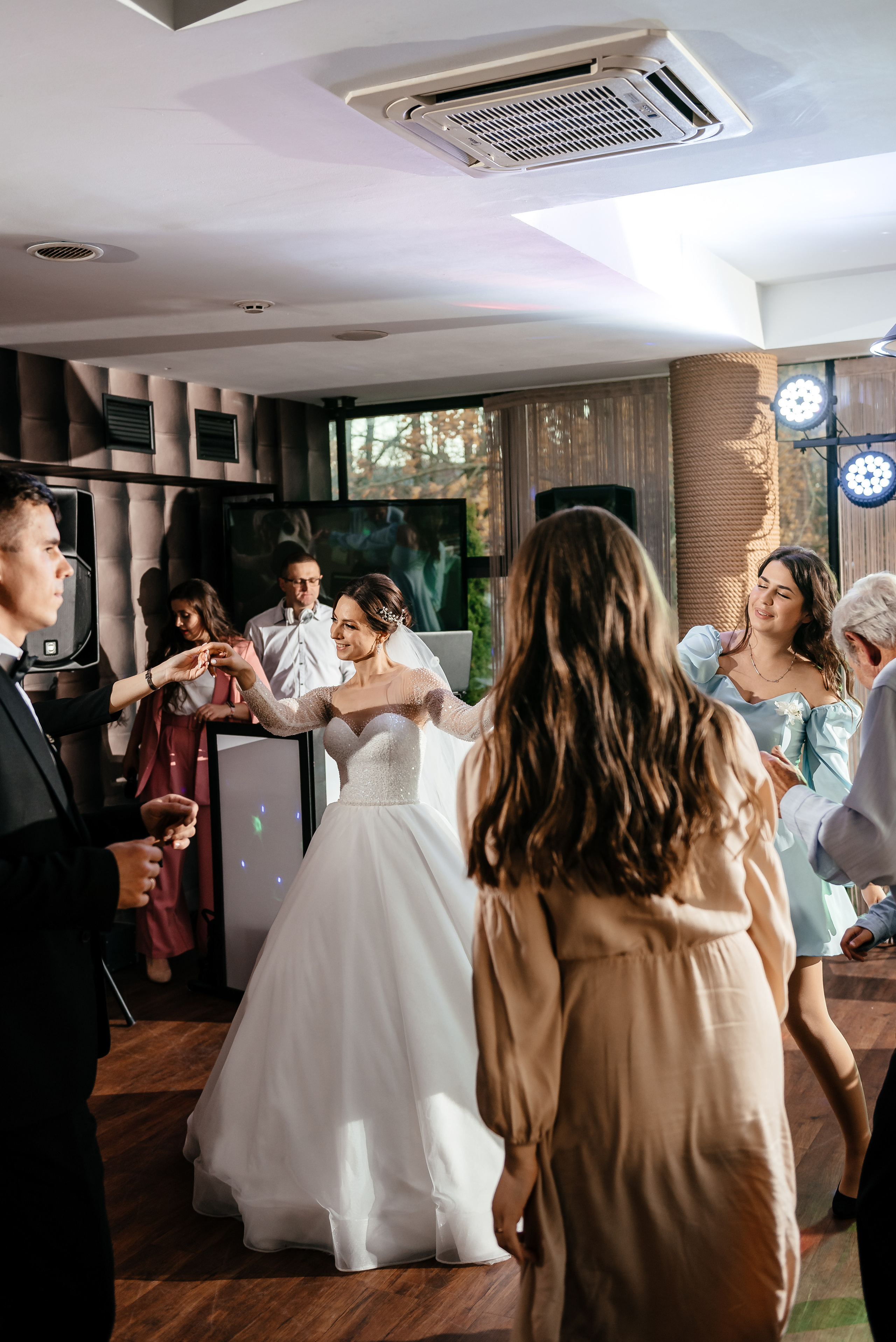 Юлія та Сергій (анонс). Весільний та сімейний фотограф Україна