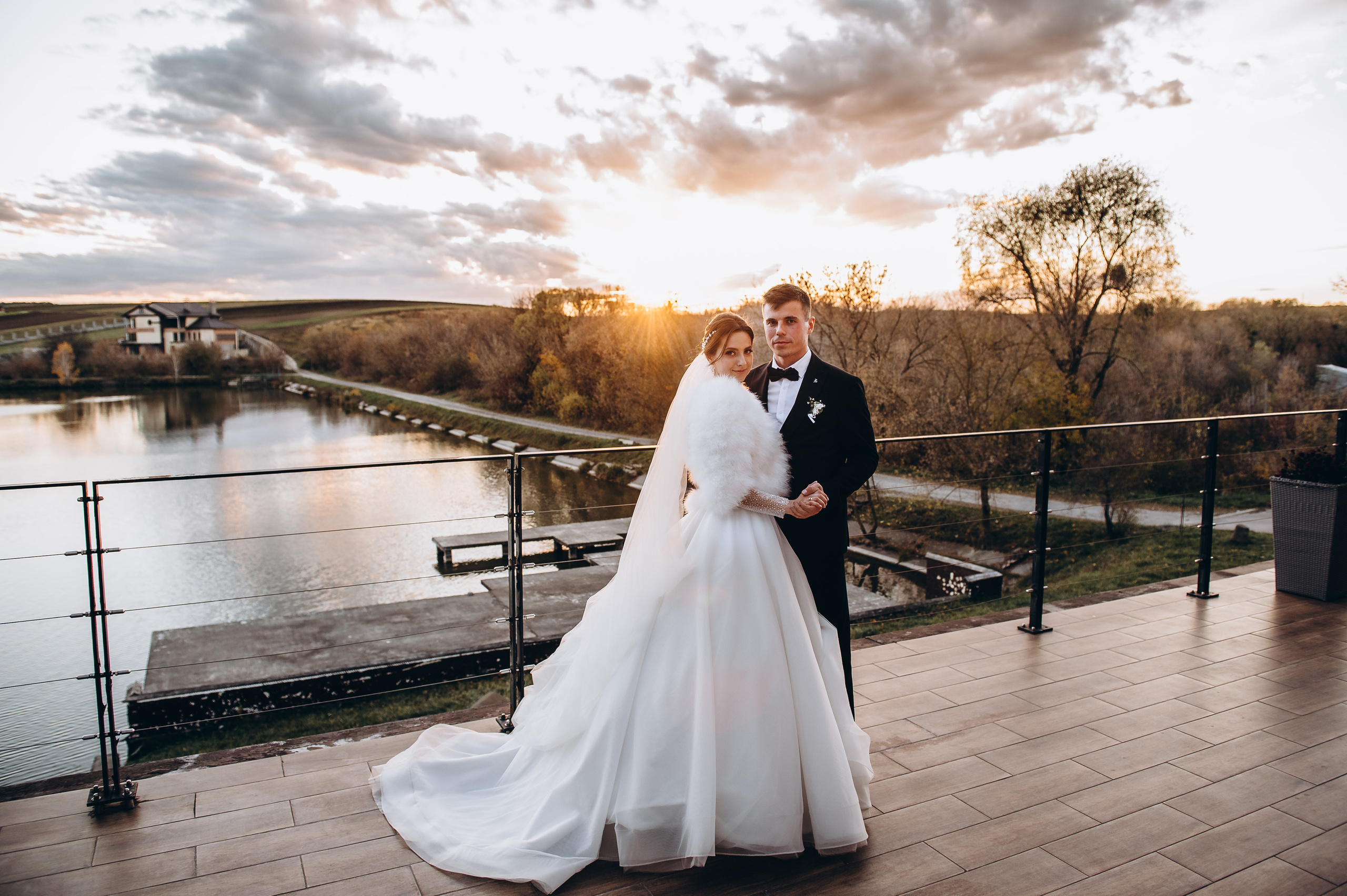 Юлія та Сергій (анонс). Весільний та сімейний фотограф Україна