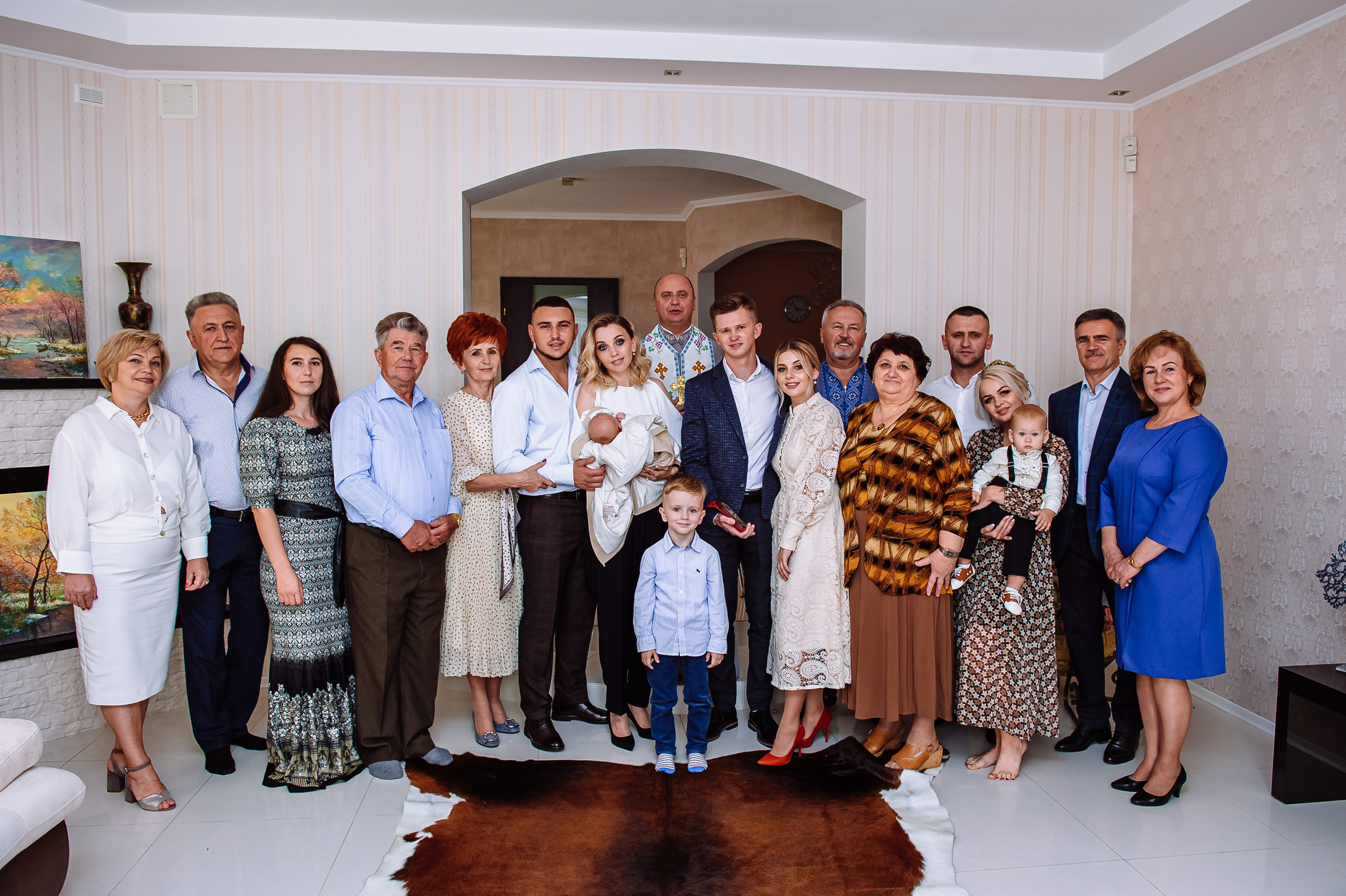 Таінство хрещення. Весільний та сімейний фотограф Україна