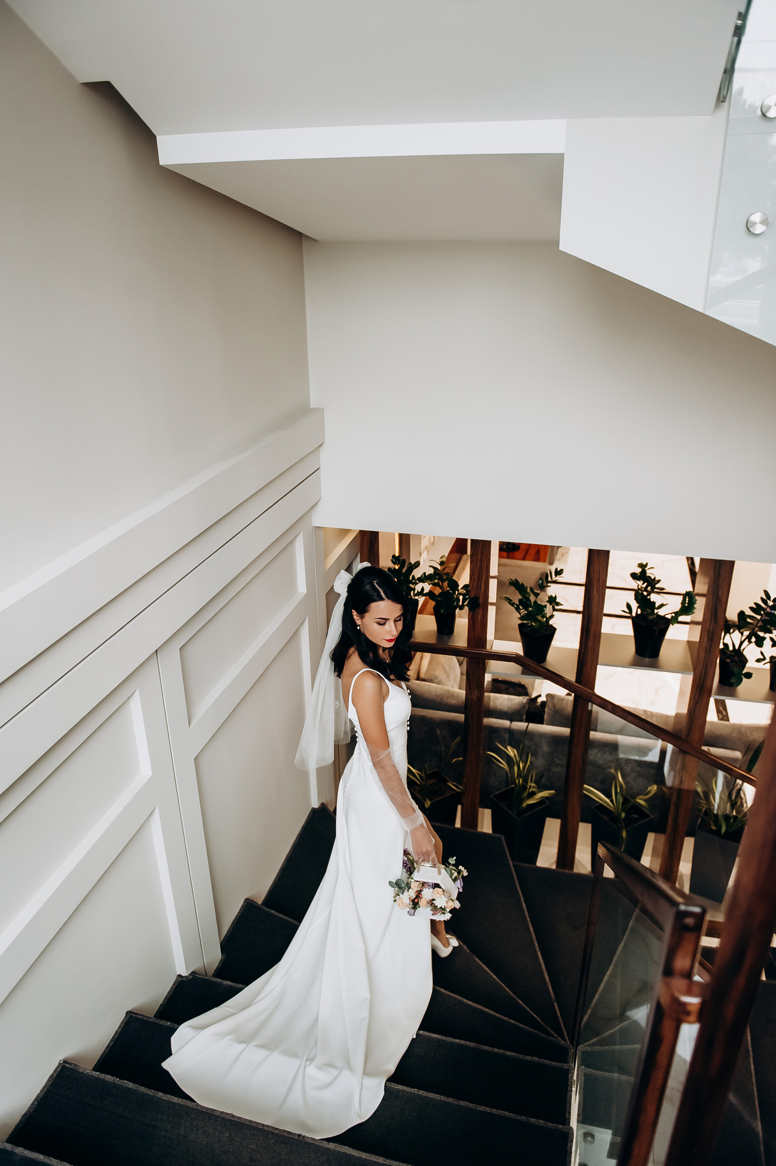 Вінчання Вікторіі та Валерія. Весільний та сімейний фотограф Україна