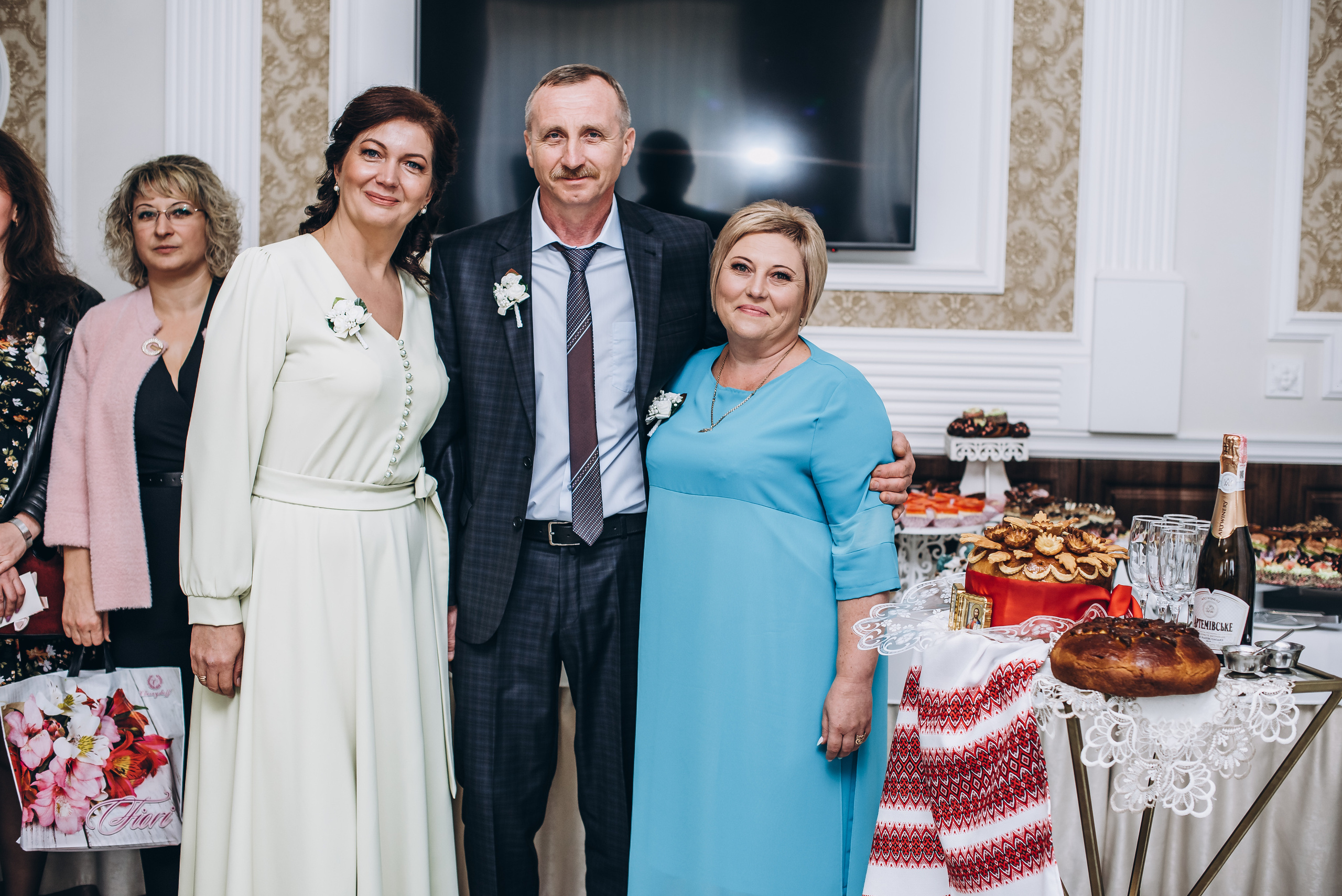 Аня та Кирил весілля. Весільний та сімейний фотограф Україна