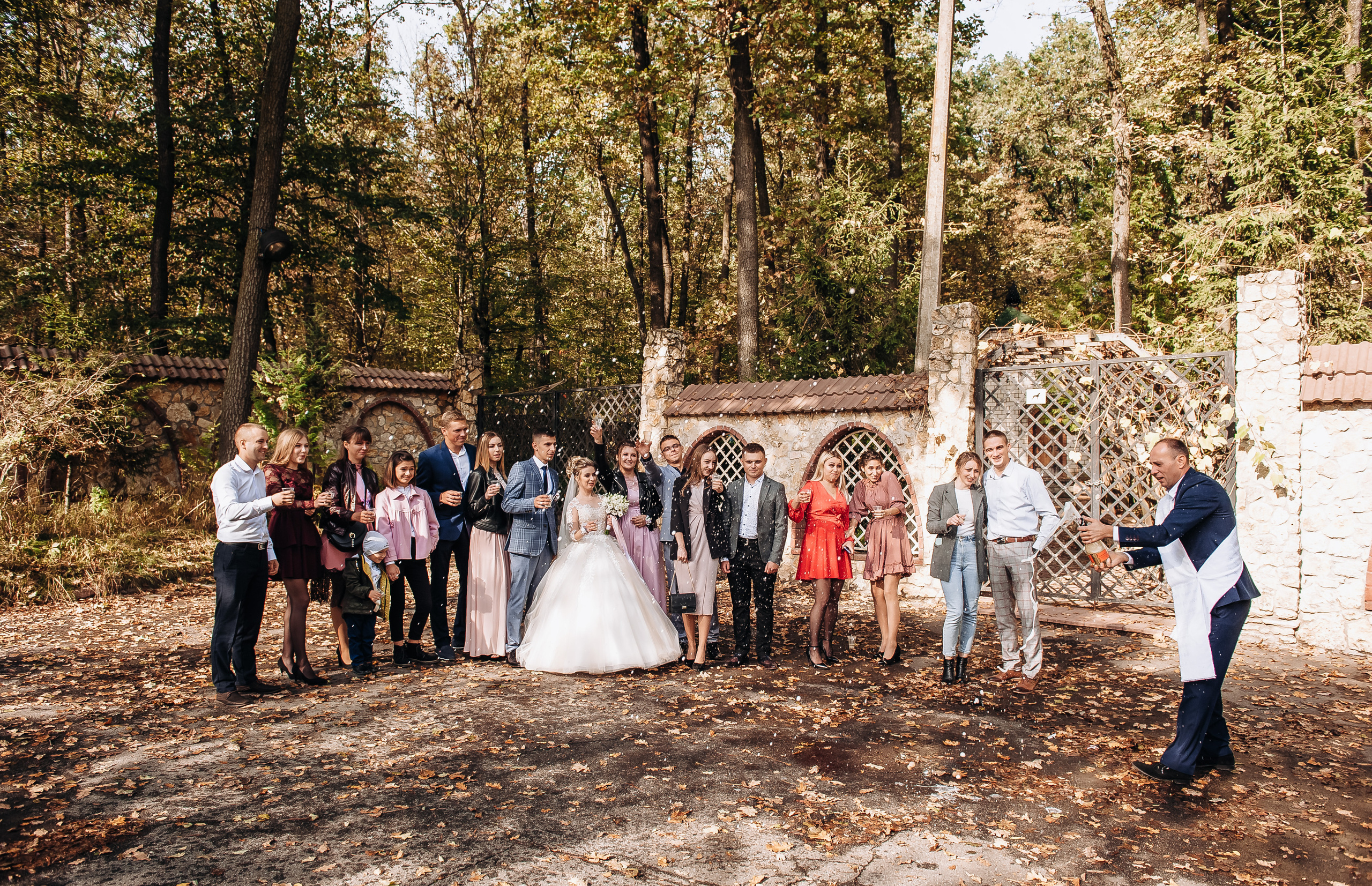 Весільна фотосесія. Весільний та сімейний фотограф Україна