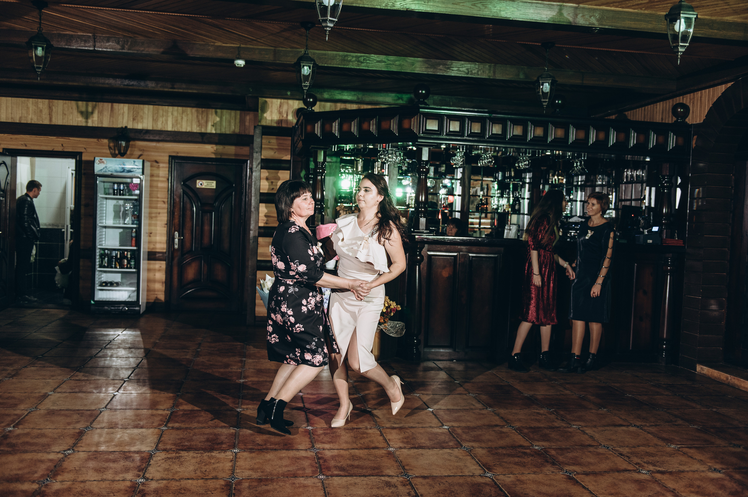 Весілля Марьяни та Віталія. Весільний та сімейний фотограф Україна