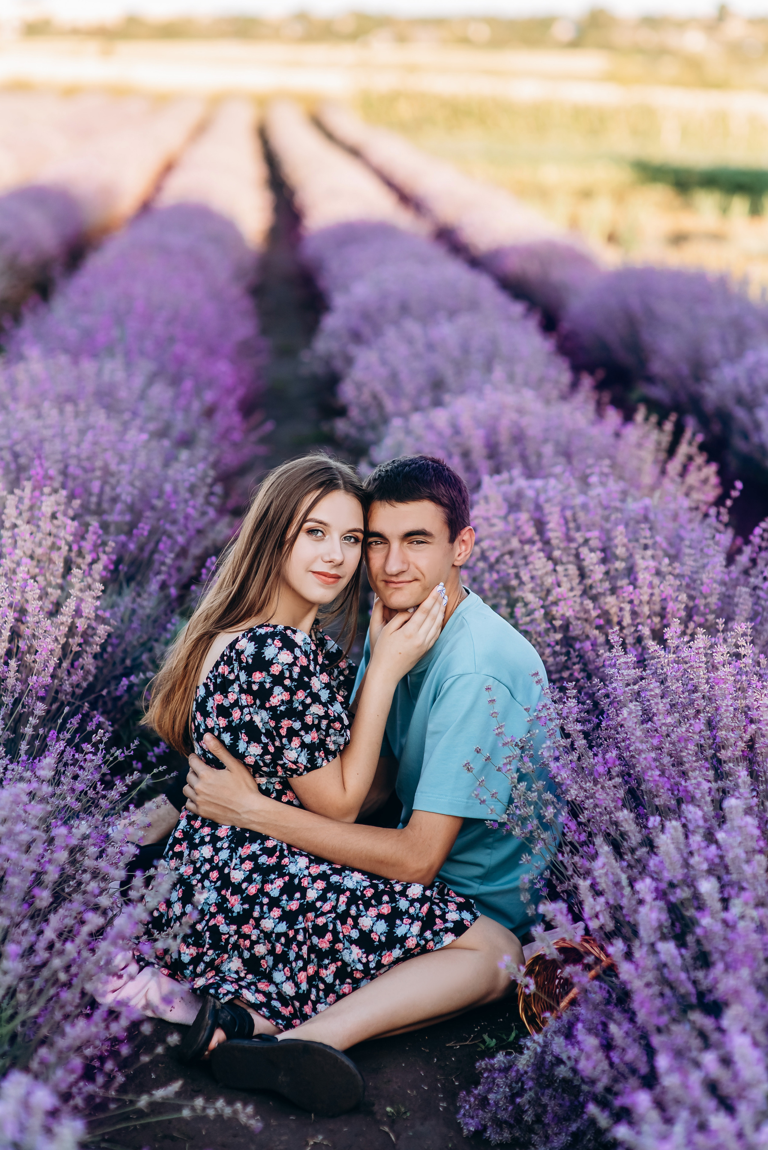 Таня і Діма лаванда. Весільний та сімейний фотограф Україна