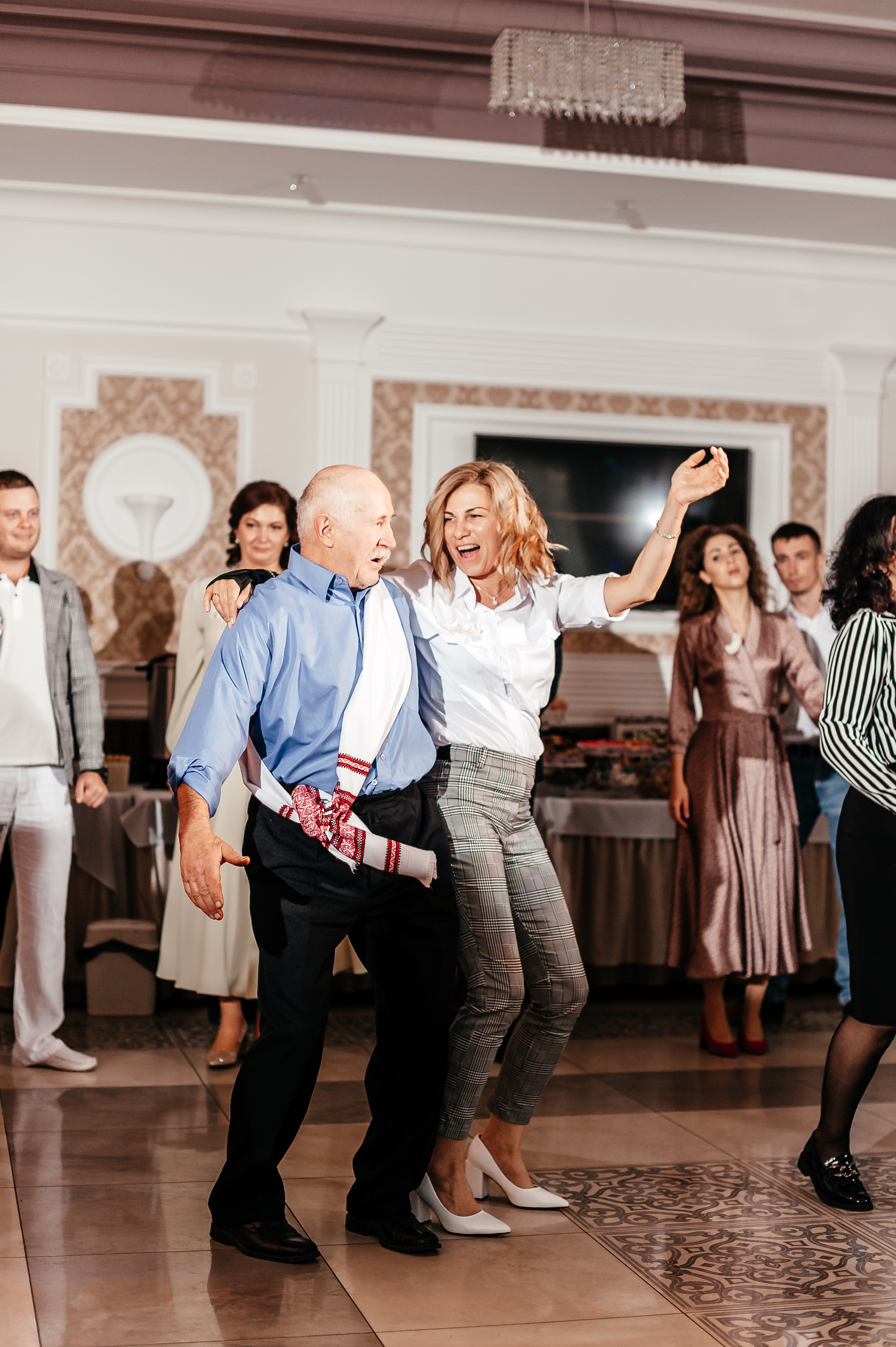 Аня та Кирил весілля. Весільний та сімейний фотограф Україна