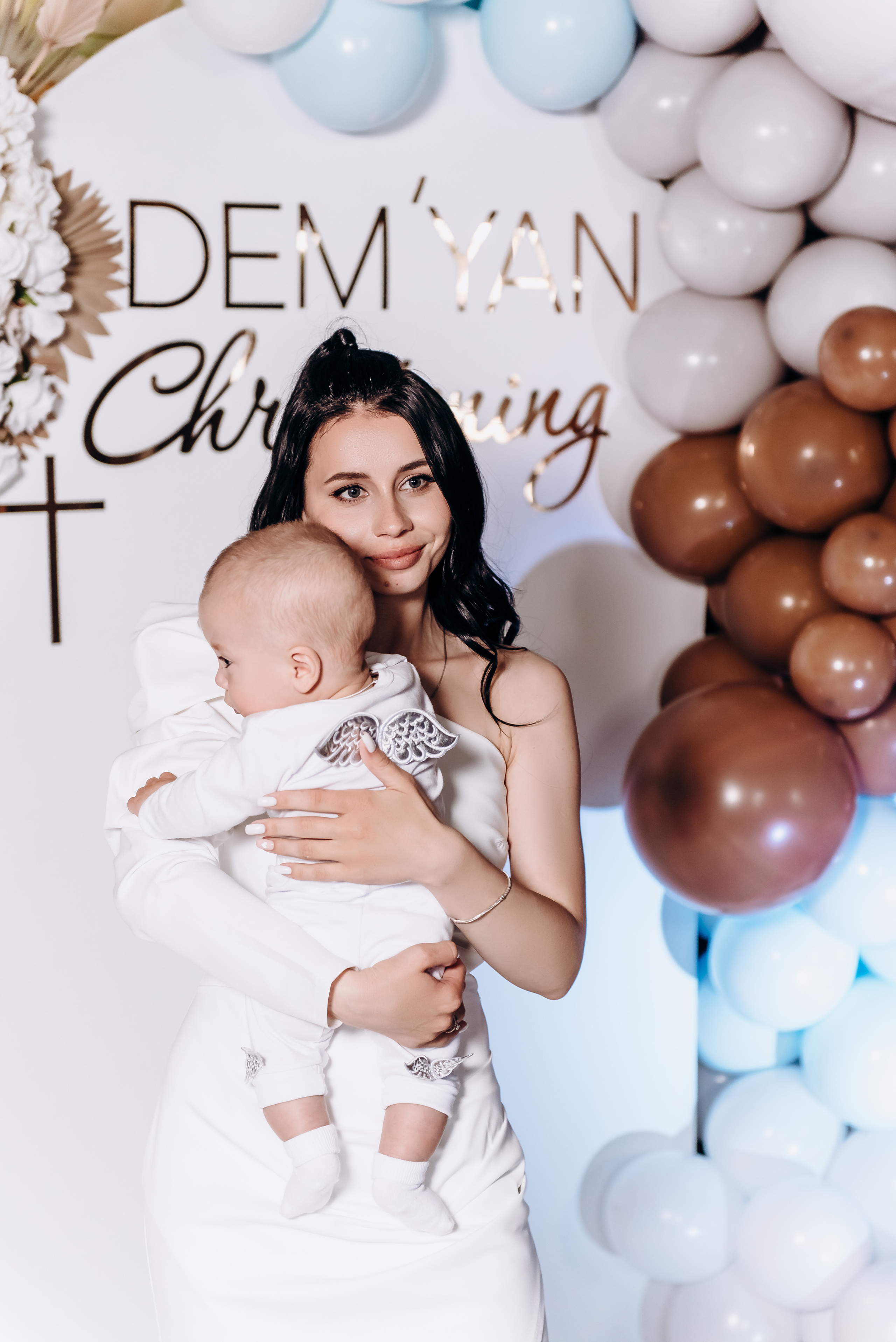 Хрещення Дем"яна. Весільний та сімейний фотограф Україна