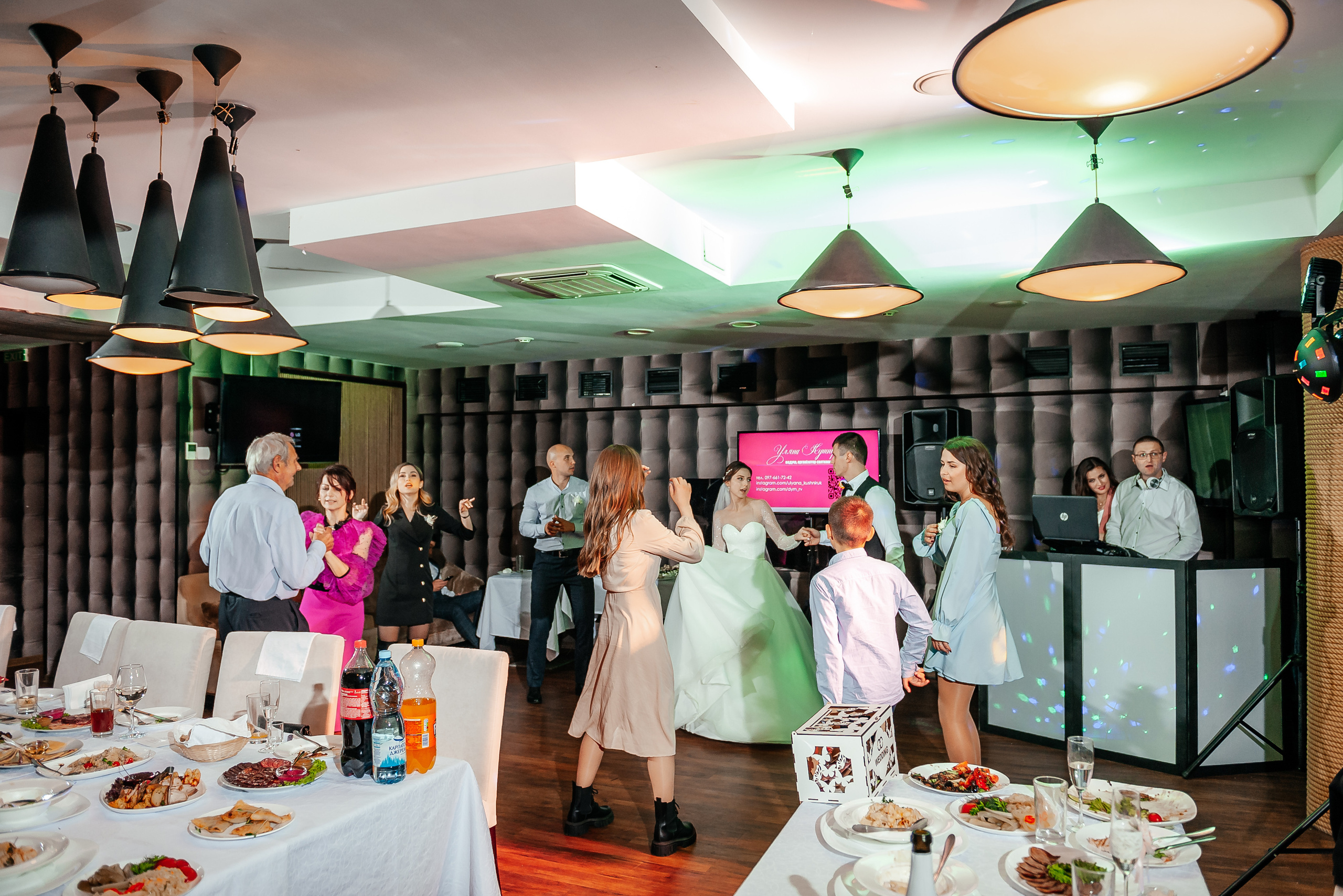 Юлія та Сергій (анонс). Весільний та сімейний фотограф Україна