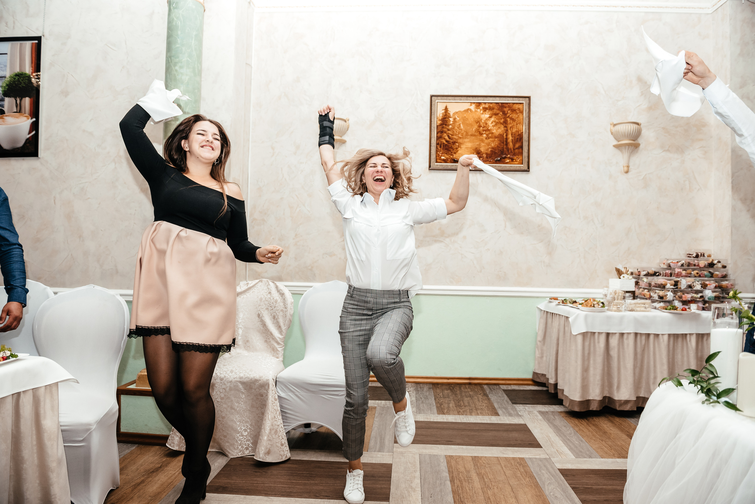 Аня та Кирил весілля. Весільний та сімейний фотограф Україна