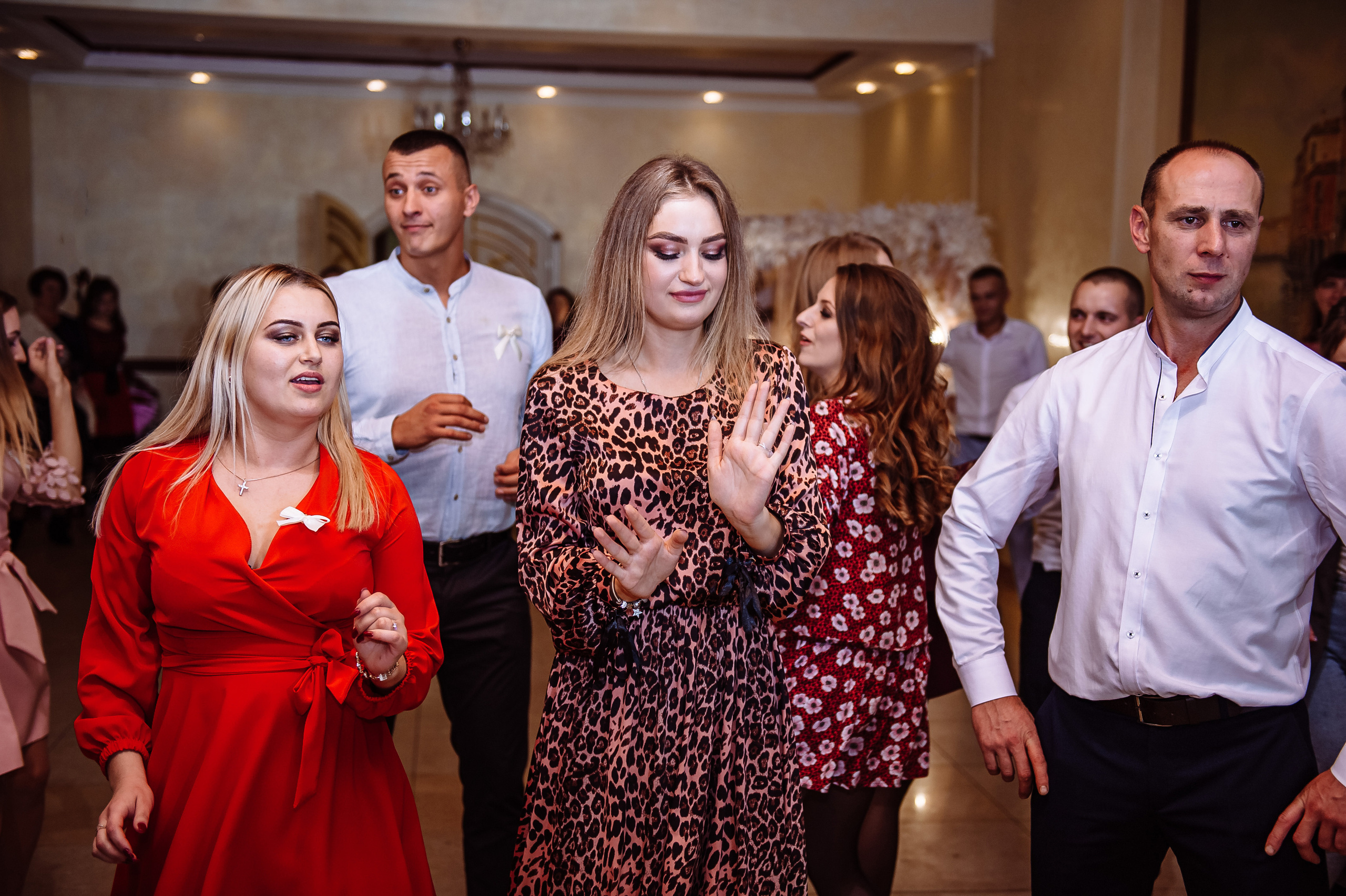 Весільна фотосесія. Весільний та сімейний фотограф Україна