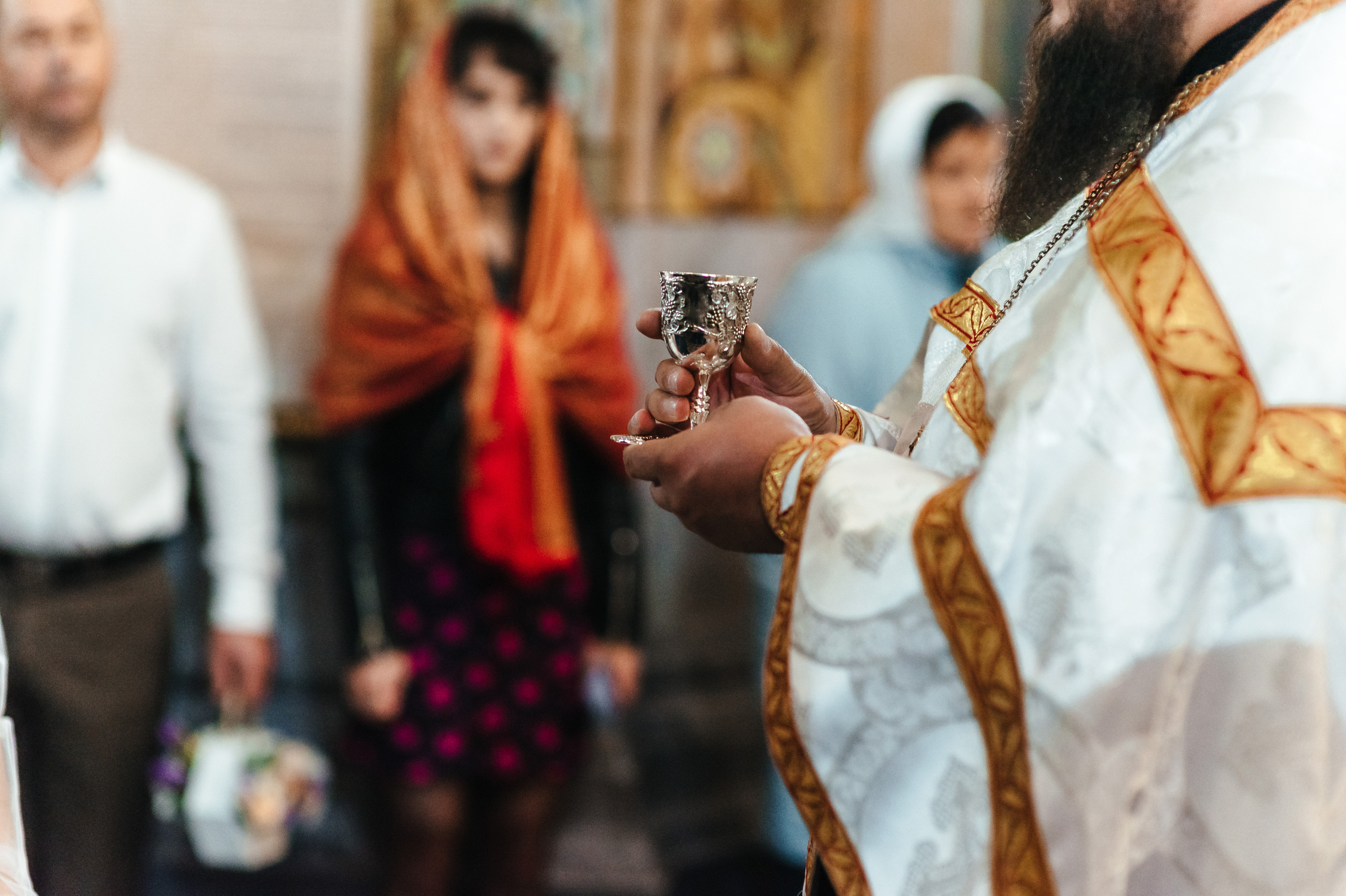 Вінчання Вікторіі та Валерія. Весільний та сімейний фотограф Україна