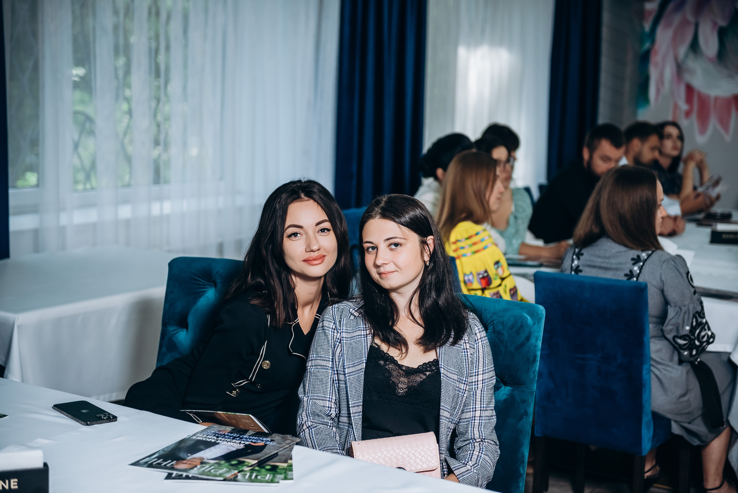 Журнал «Рівняни». Весільний та сімейний фотограф Україна