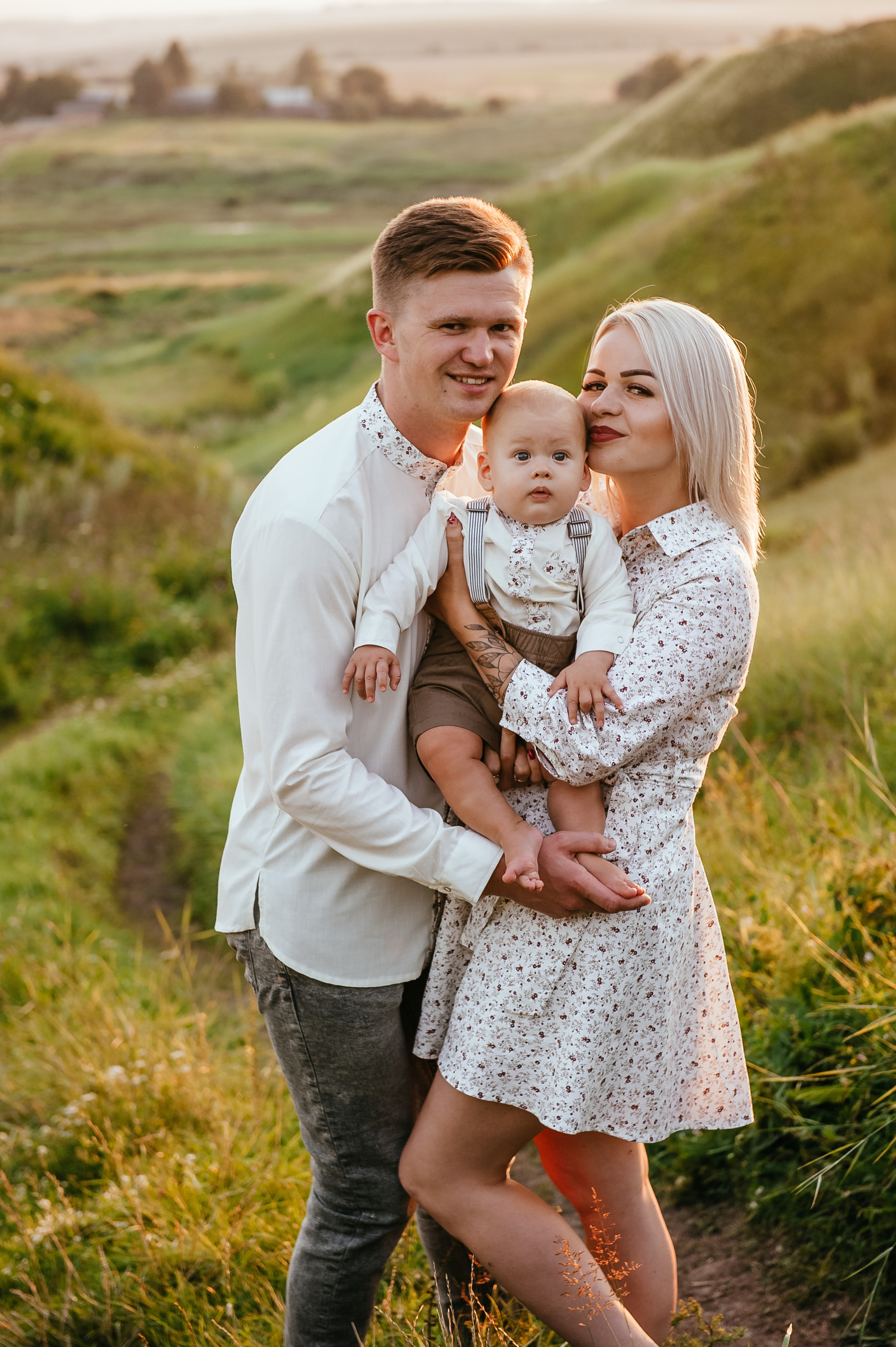 Аня сім*я. Весільний та сімейний фотограф Україна