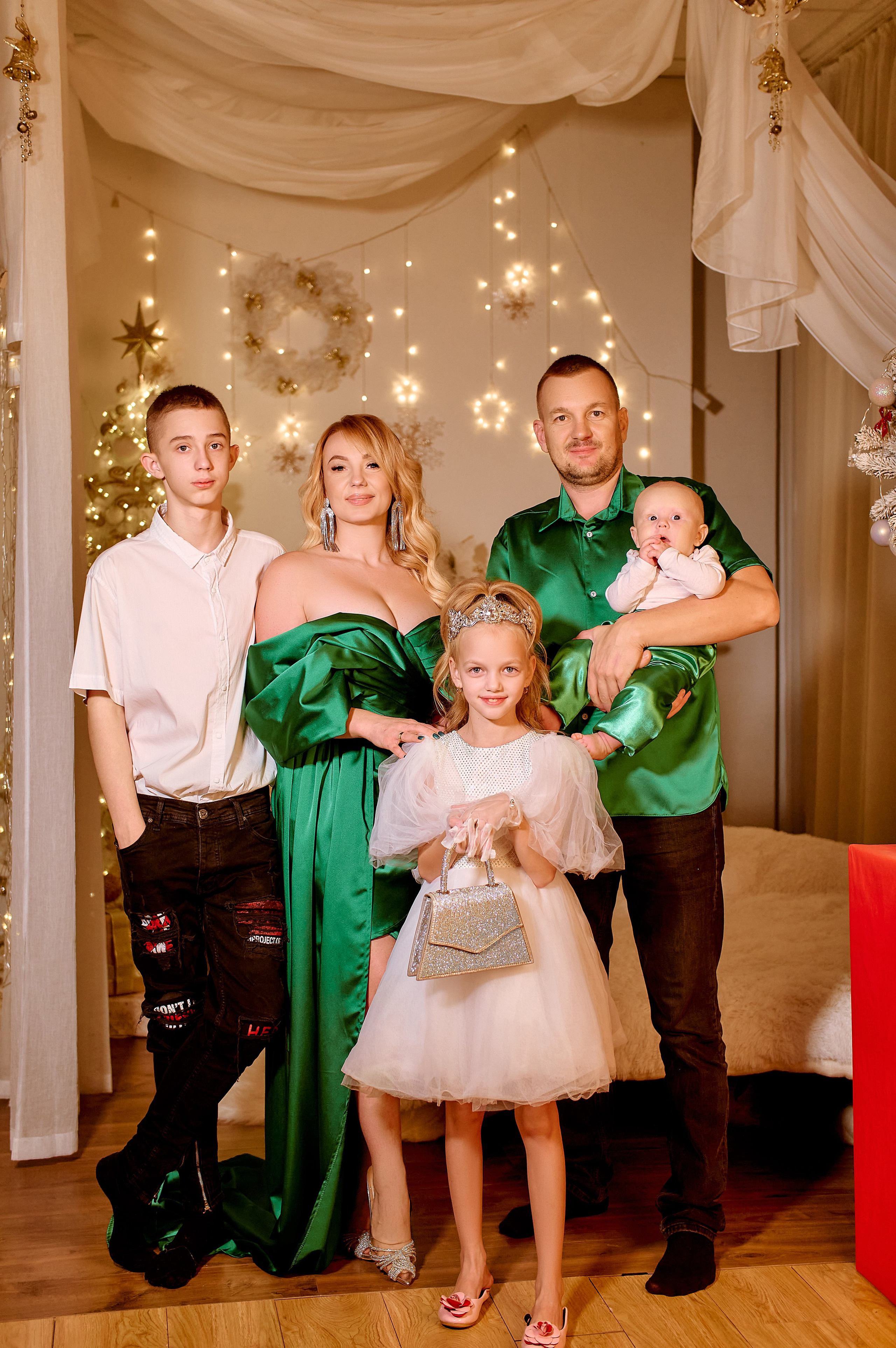 Новорічні. Весільний та сімейний фотограф Україна