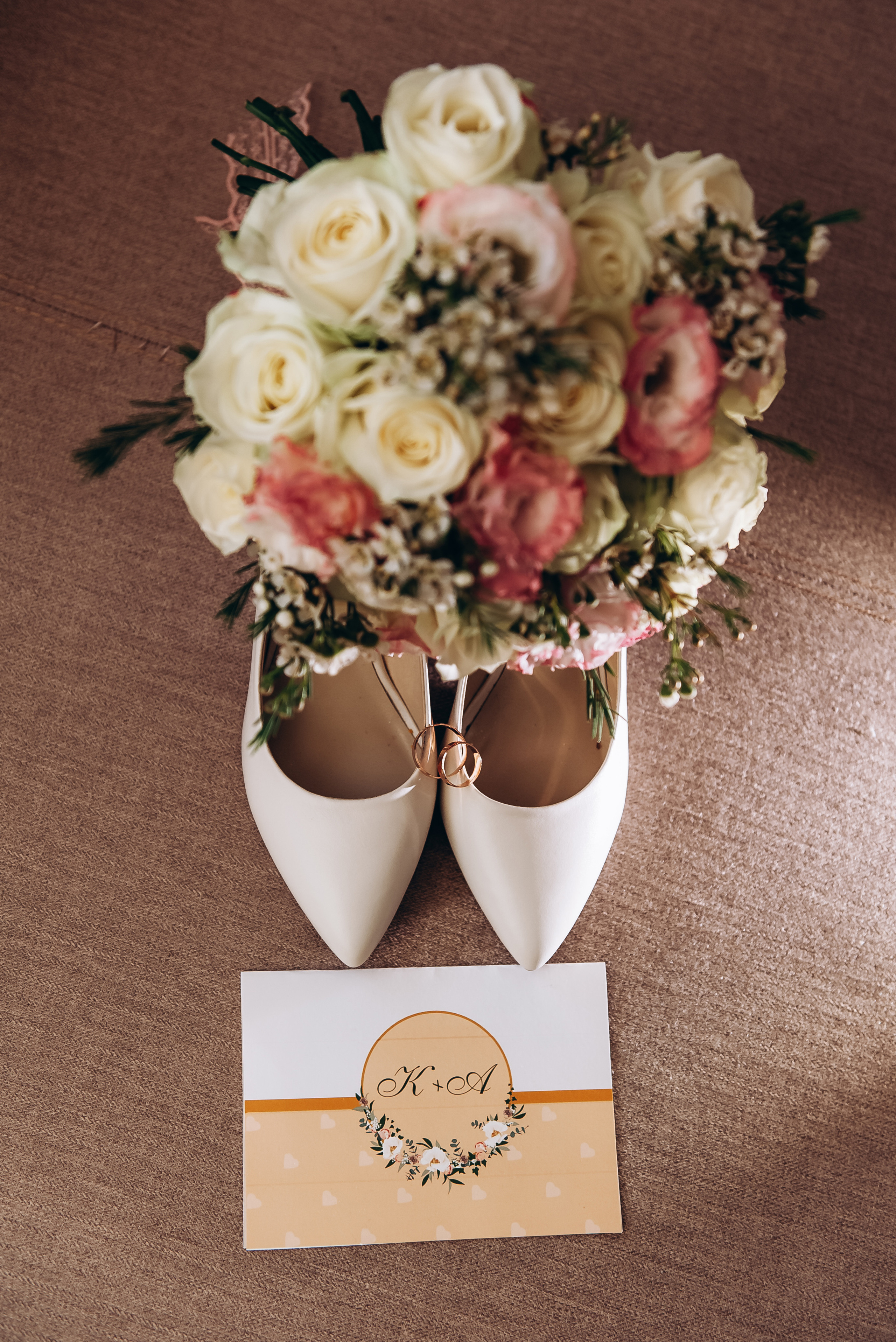 Аня та Кирил весілля. Весільний та сімейний фотограф Україна