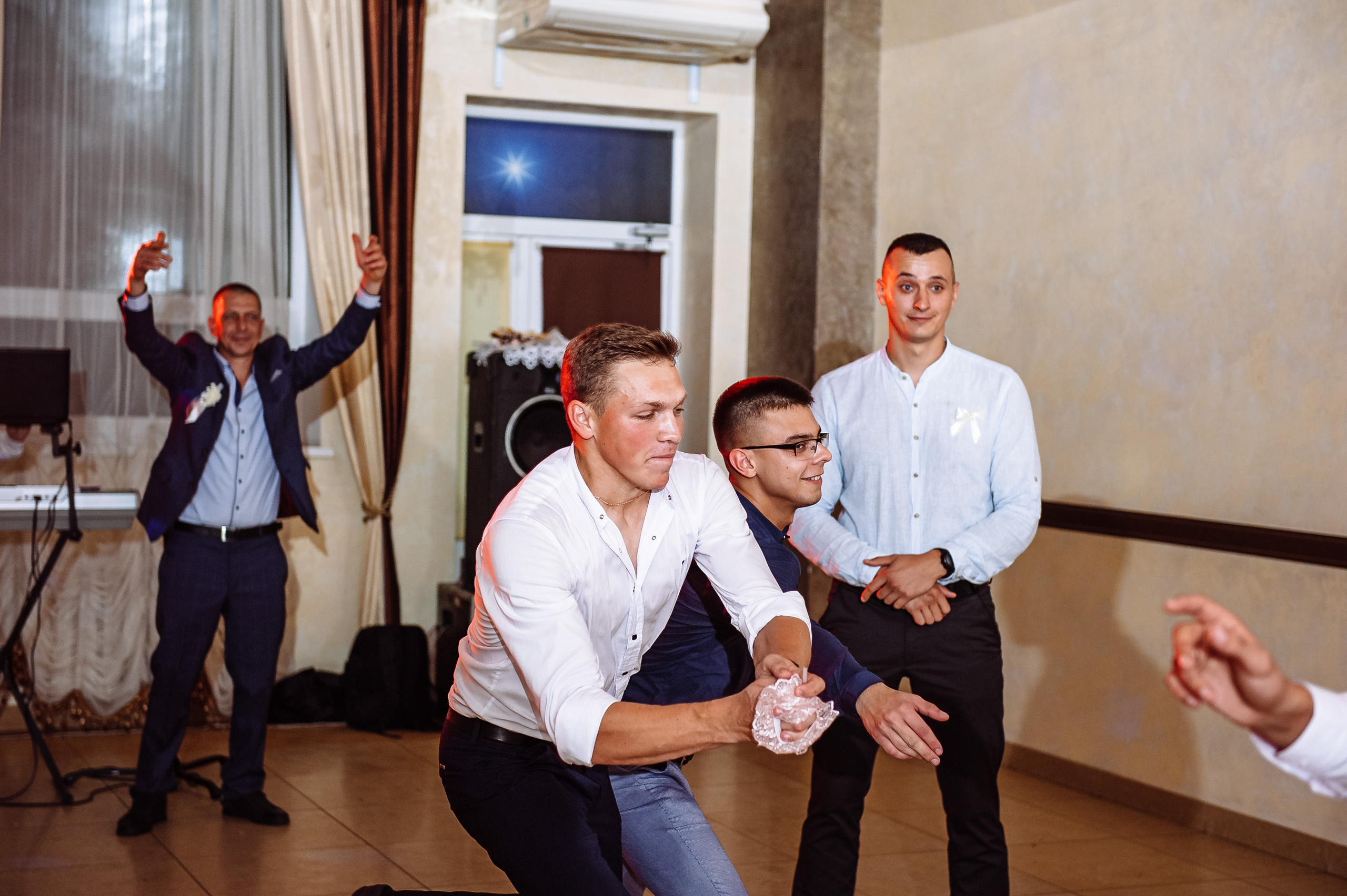 Весільна фотосесія. Весільний та сімейний фотограф Україна