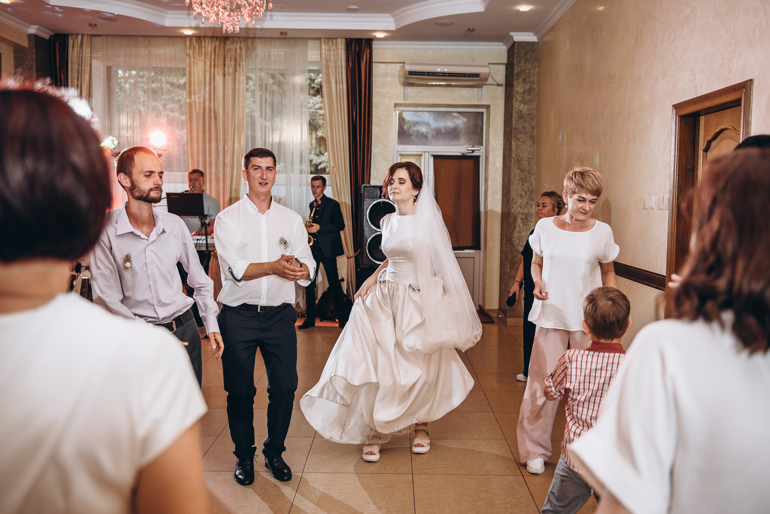 Весілля Юліі та Вови. Весільний та сімейний фотограф Україна