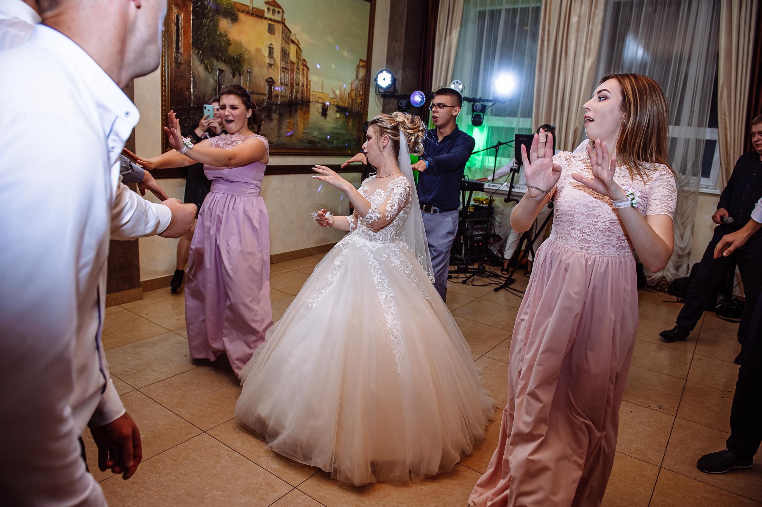 Весільна фотосесія. Весільний та сімейний фотограф Україна