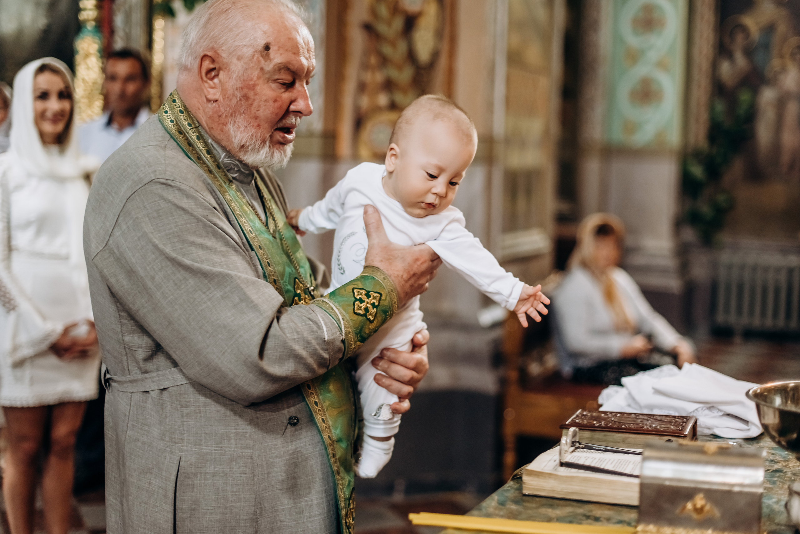 Хрещення Дем"яна. Весільний та сімейний фотограф Україна