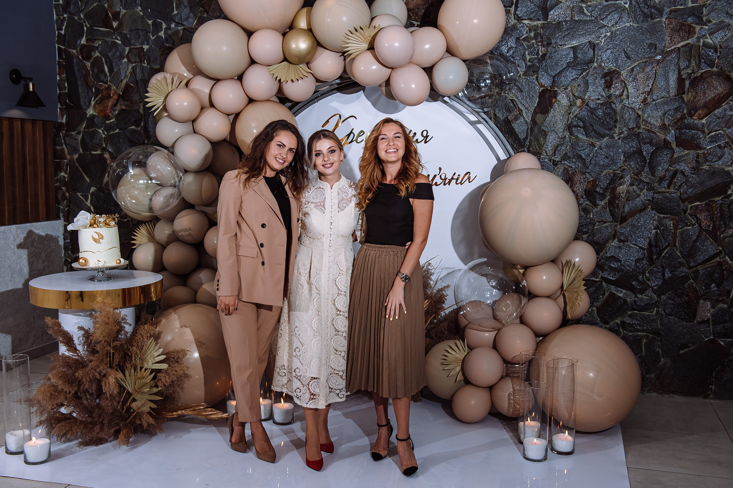 Таінство хрещення. Весільний та сімейний фотограф Україна