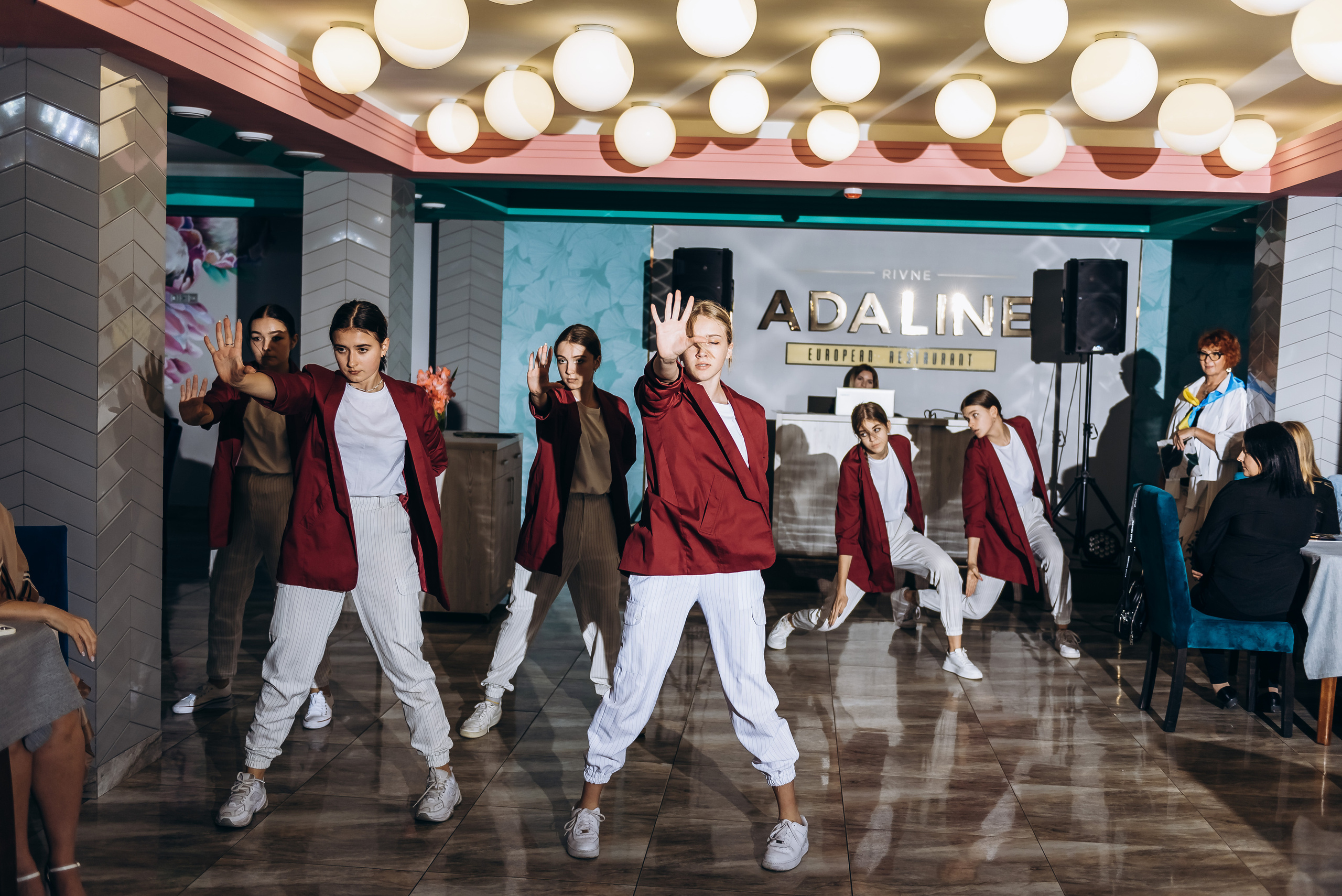 Журнал «Рівняни». Весільний та сімейний фотограф Україна