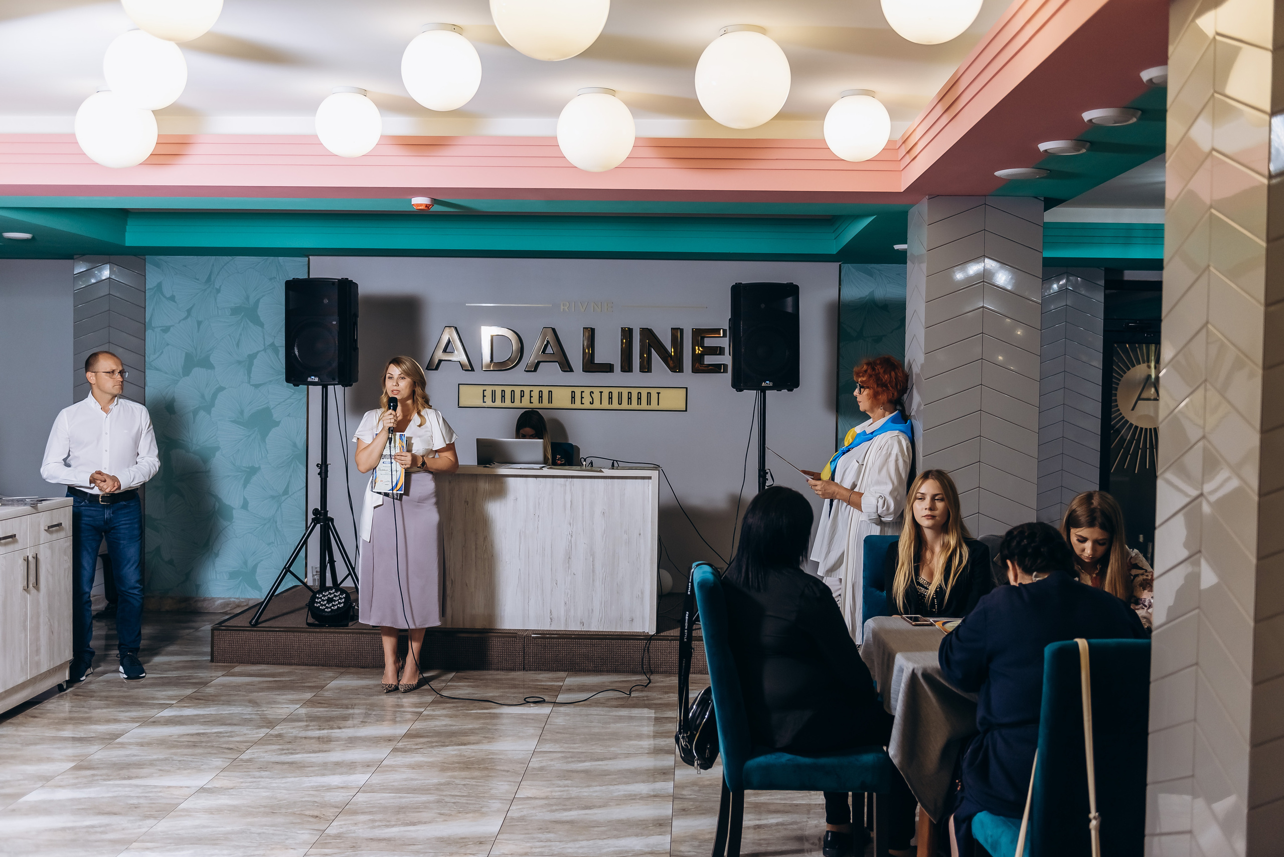 Журнал «Рівняни». Весільний та сімейний фотограф Україна