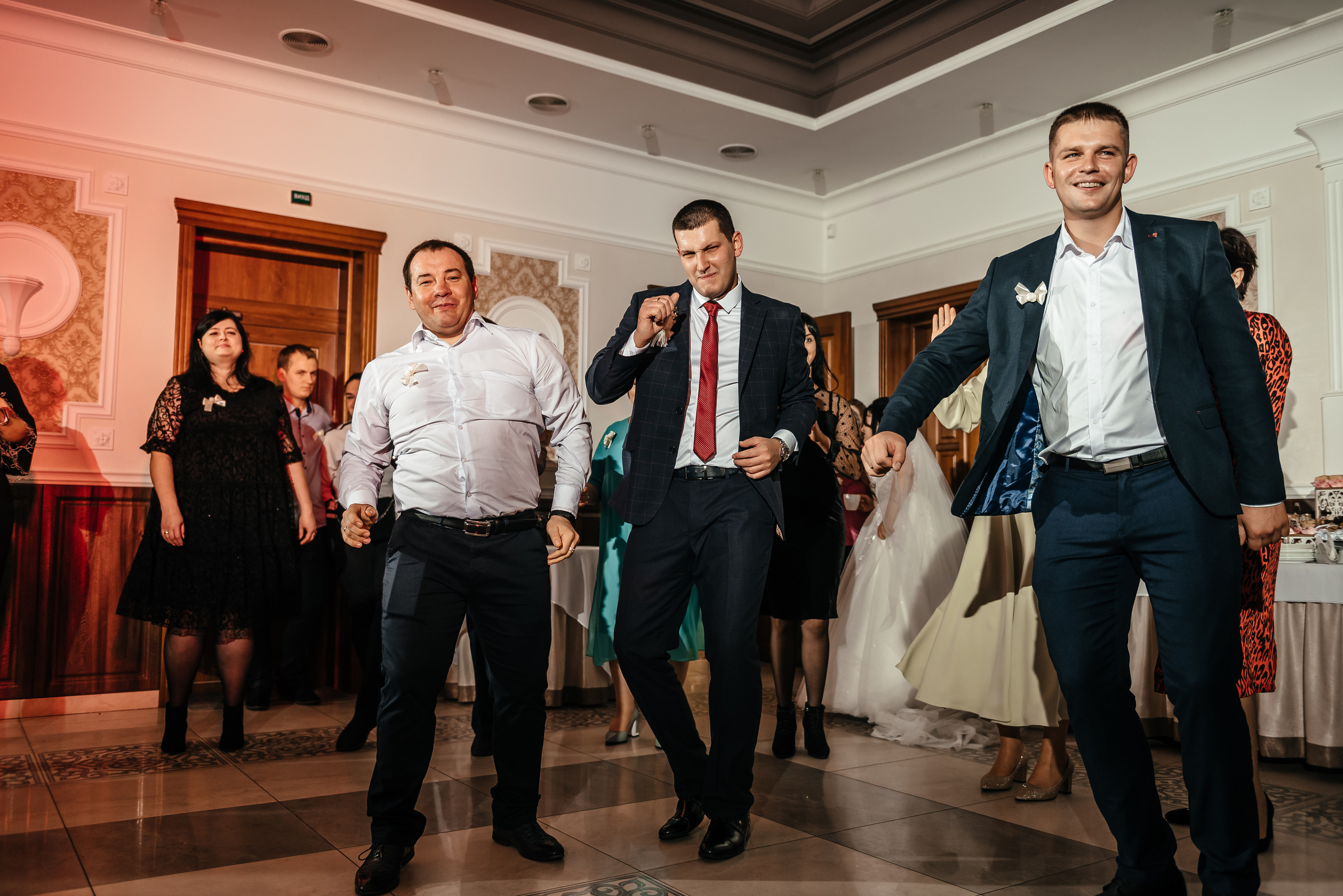 Аня та Кирил весілля. Весільний та сімейний фотограф Україна