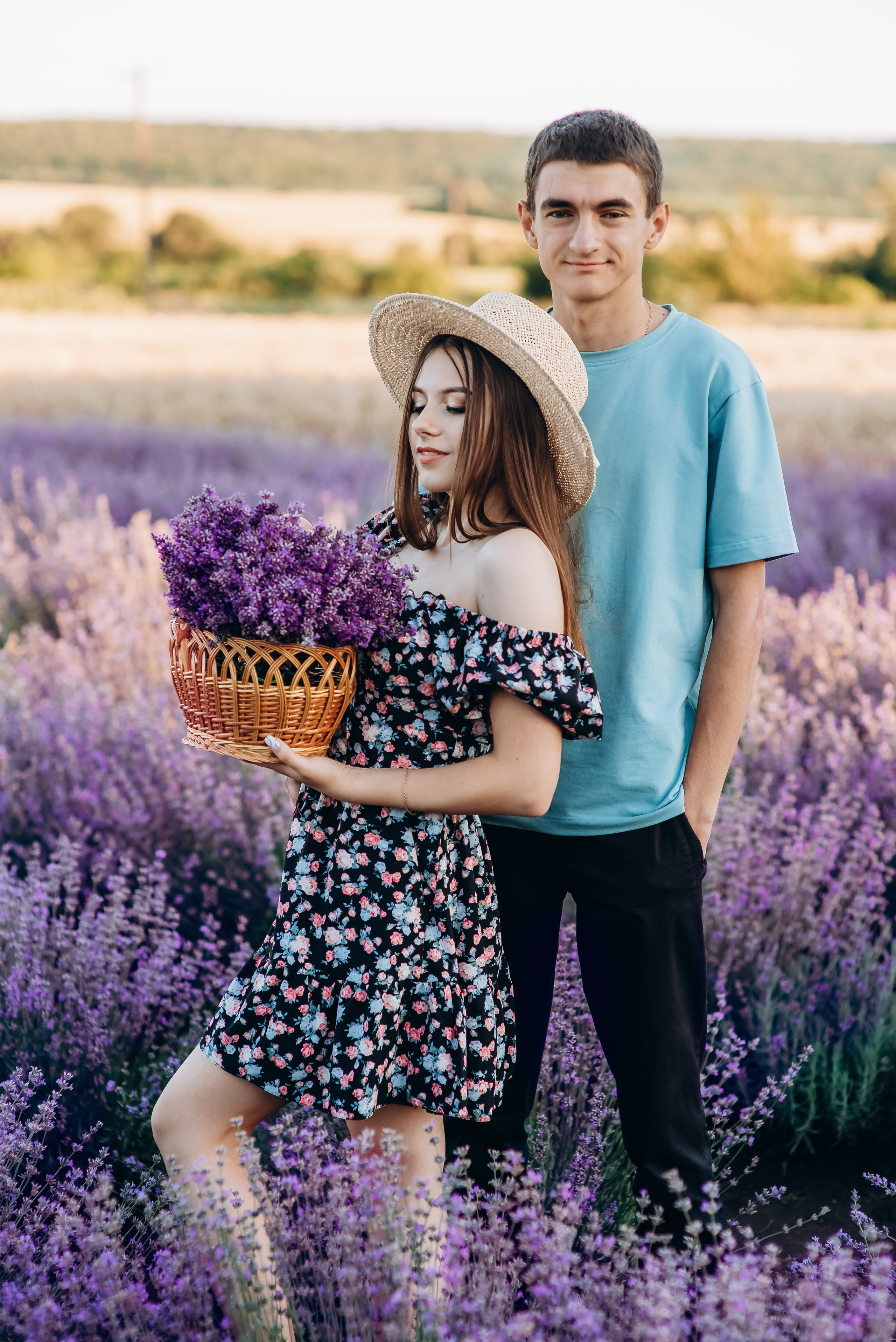 Таня і Діма лаванда. Весільний та сімейний фотограф Україна