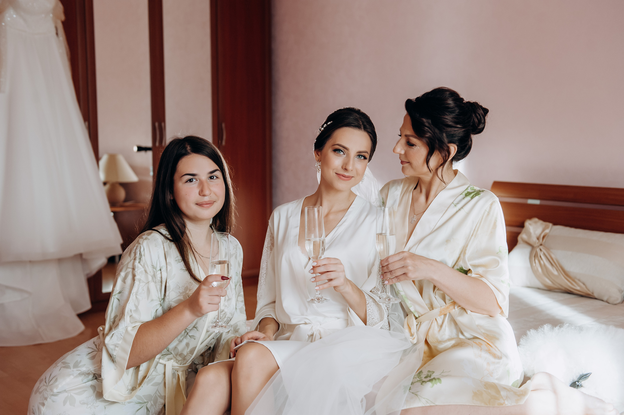 Юлія та Сергій (анонс). Весільний та сімейний фотограф Україна