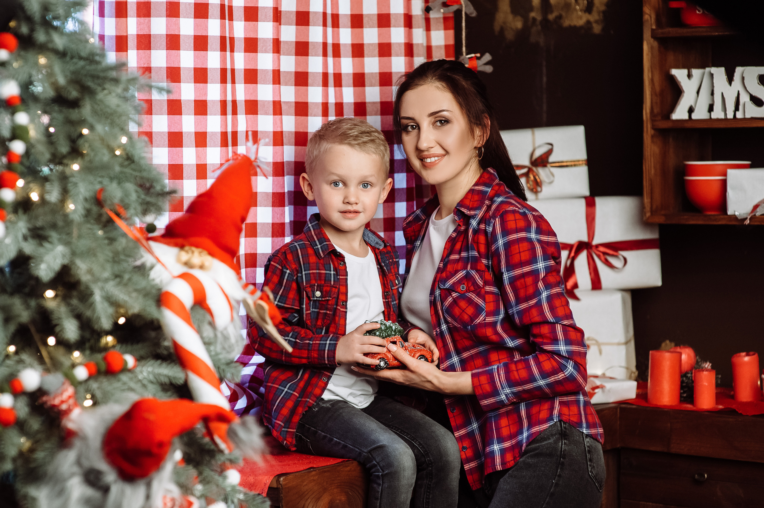 Новорічна та сімейн фотосесія. Весільний та сімейний фотограф Україна