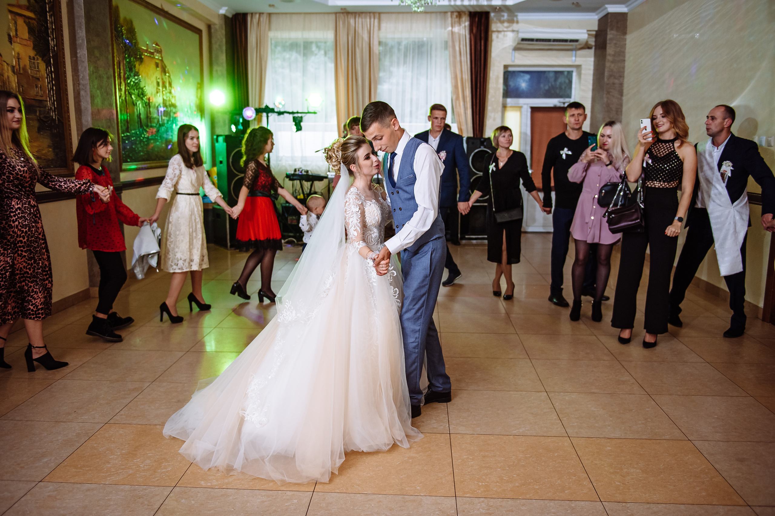 Весільна фотосесія. Весільний та сімейний фотограф Україна