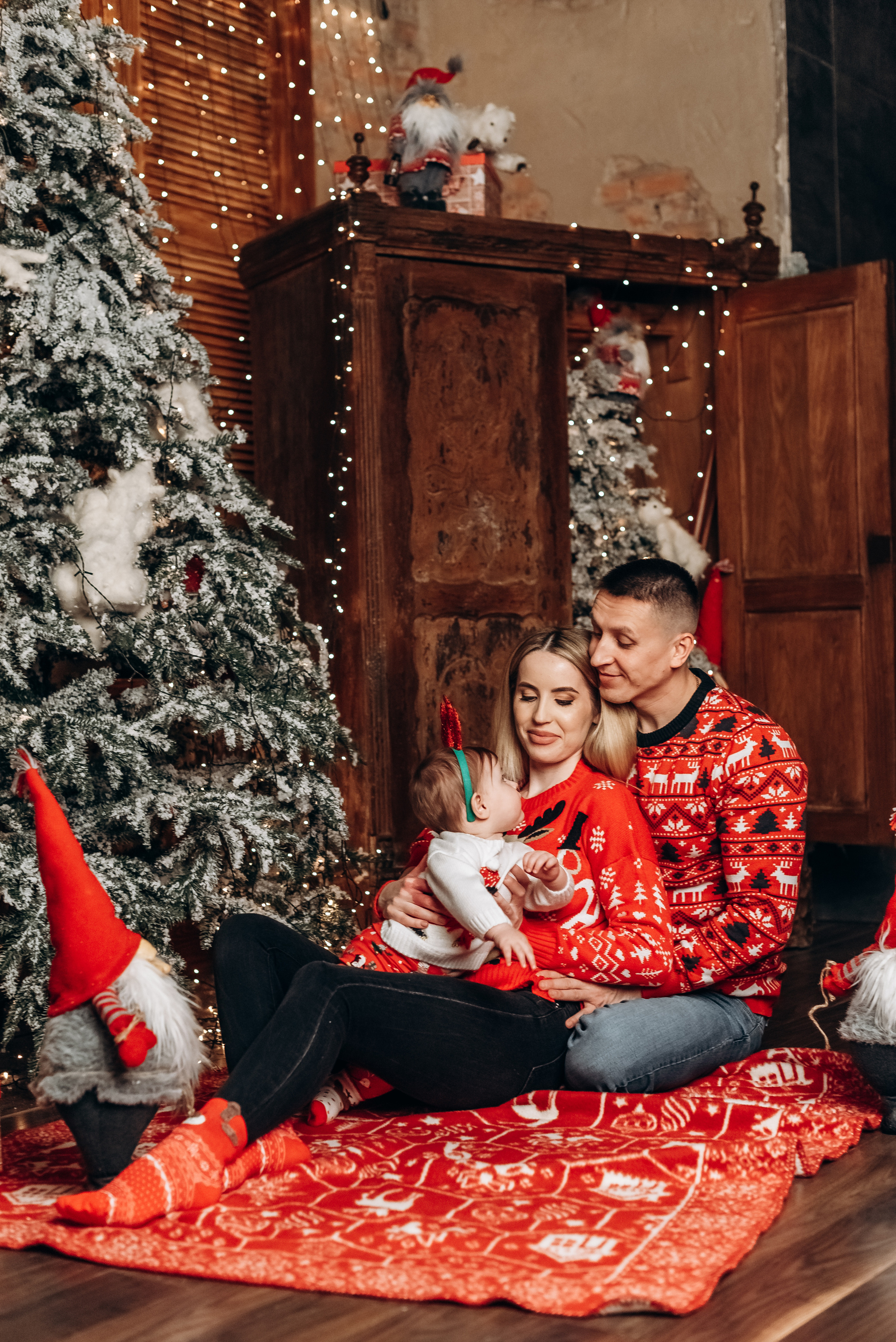 Новорічна та сімейн фотосесія. Весільний та сімейний фотограф Україна