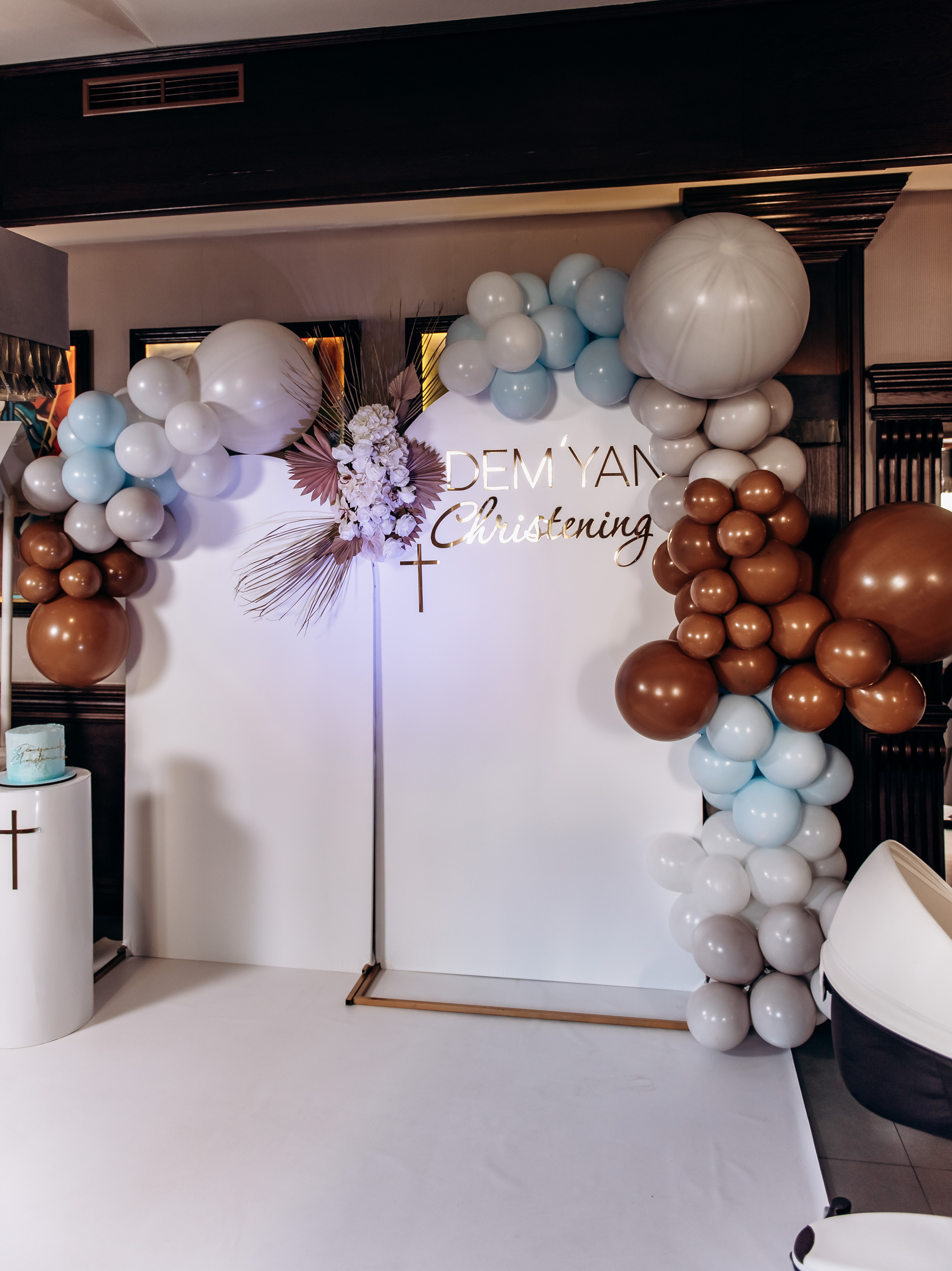 Хрещення Дем"яна. Весільний та сімейний фотограф Україна