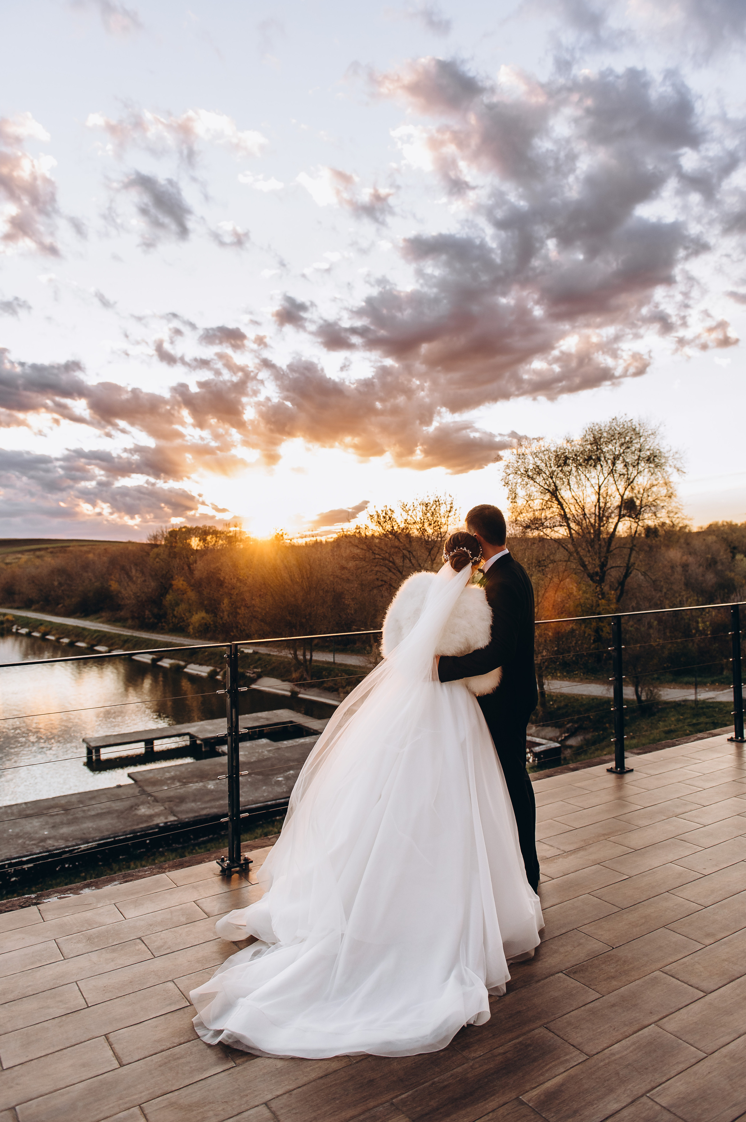 Юлія та Сергій (анонс). Весільний та сімейний фотограф Україна