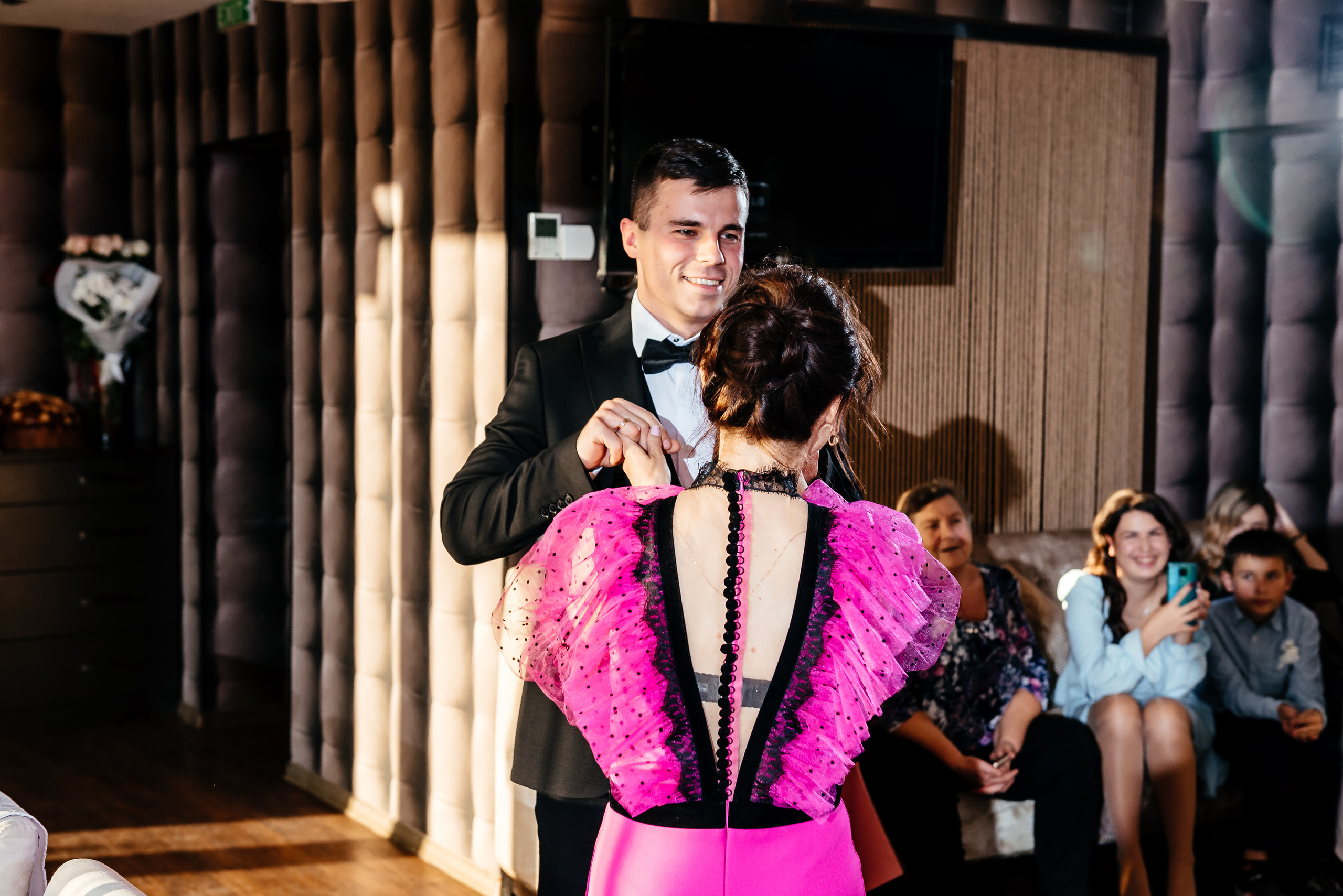 Юлія та Сергій (анонс). Весільний та сімейний фотограф Україна