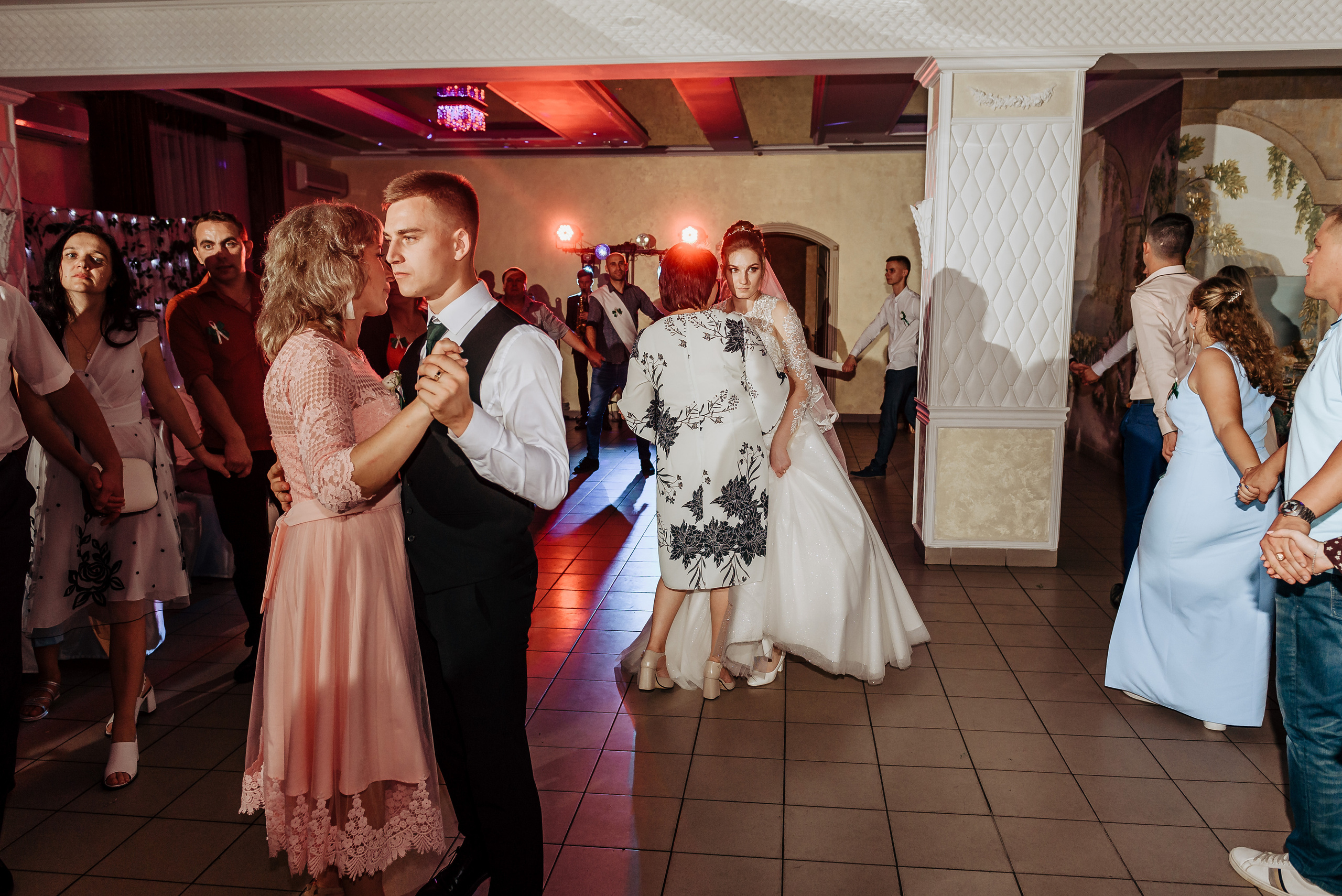 Весілля Тані та Валентина. Весільний та сімейний фотограф Україна