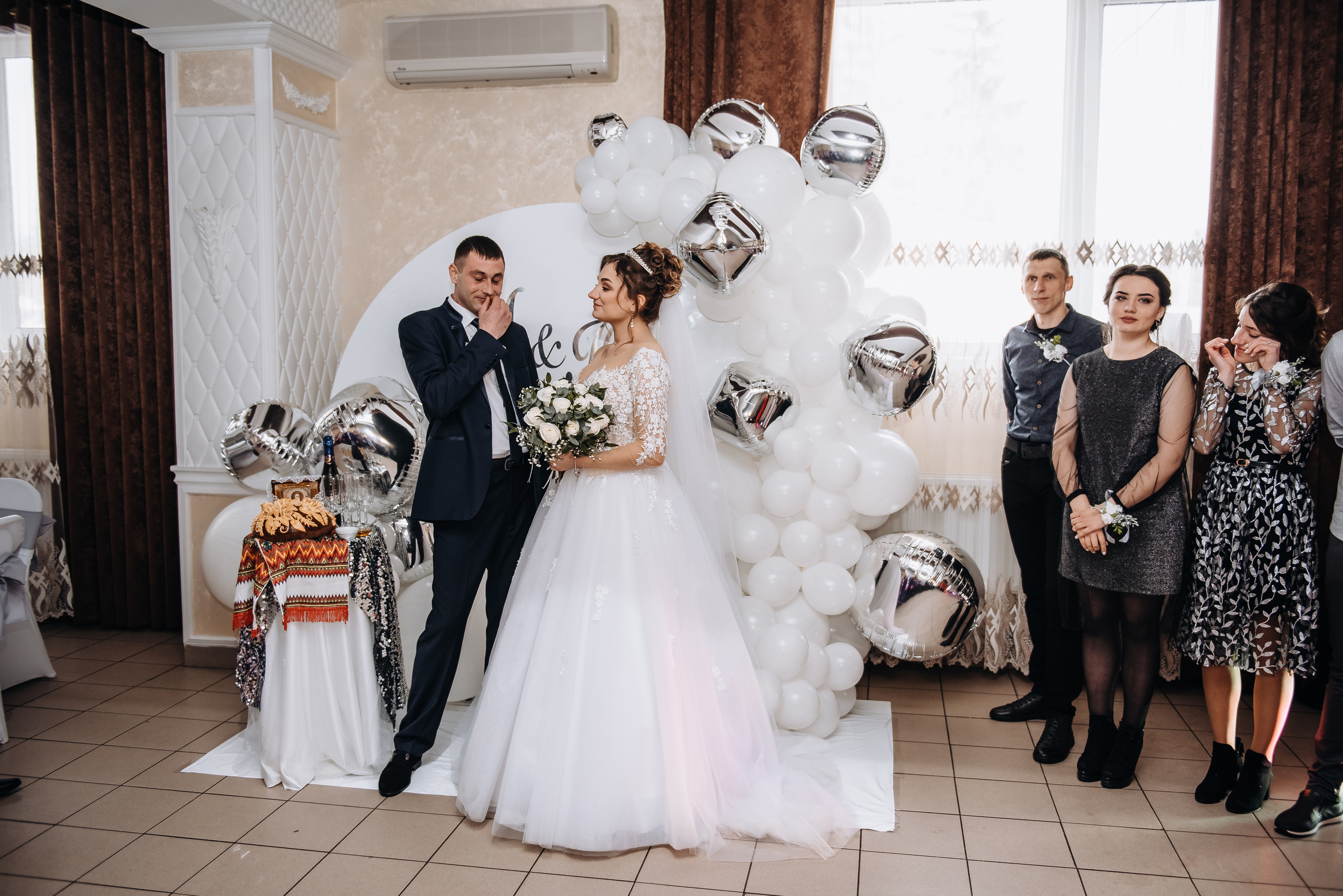 Весілля Юліі та Міши. Весільний та сімейний фотограф Україна