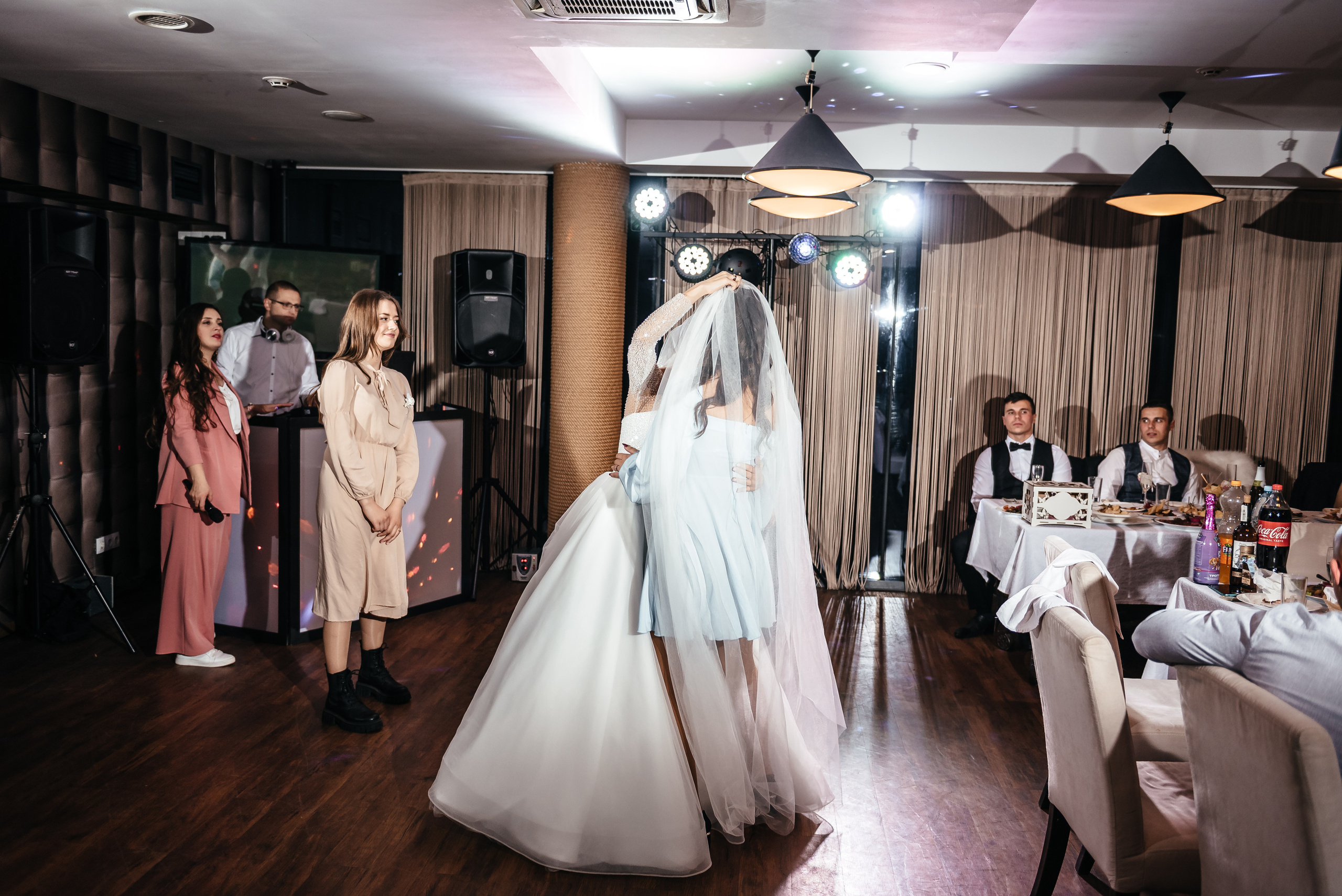 Юлія та Сергій (анонс). Весільний та сімейний фотограф Україна