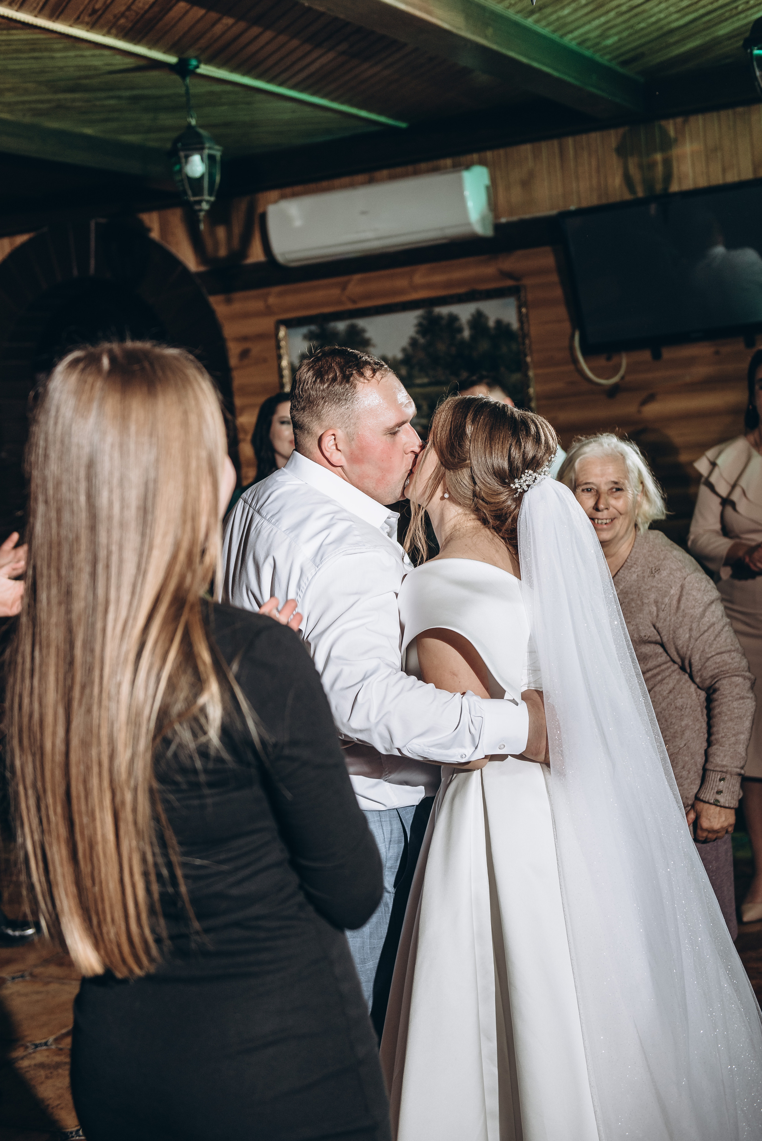 Весілля Марьяни та Віталія. Весільний та сімейний фотограф Україна