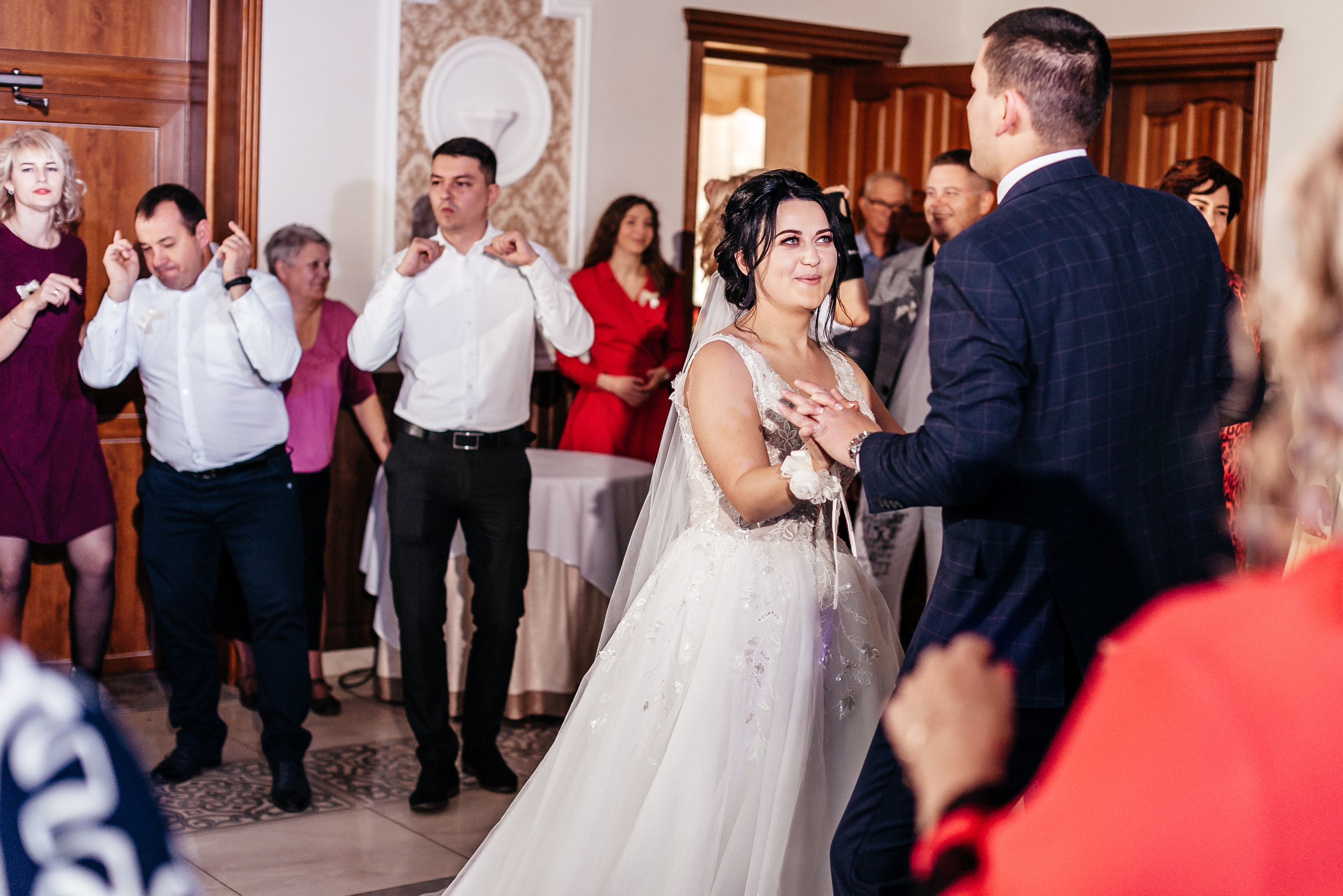 Аня та Кирил весілля. Весільний та сімейний фотограф Україна