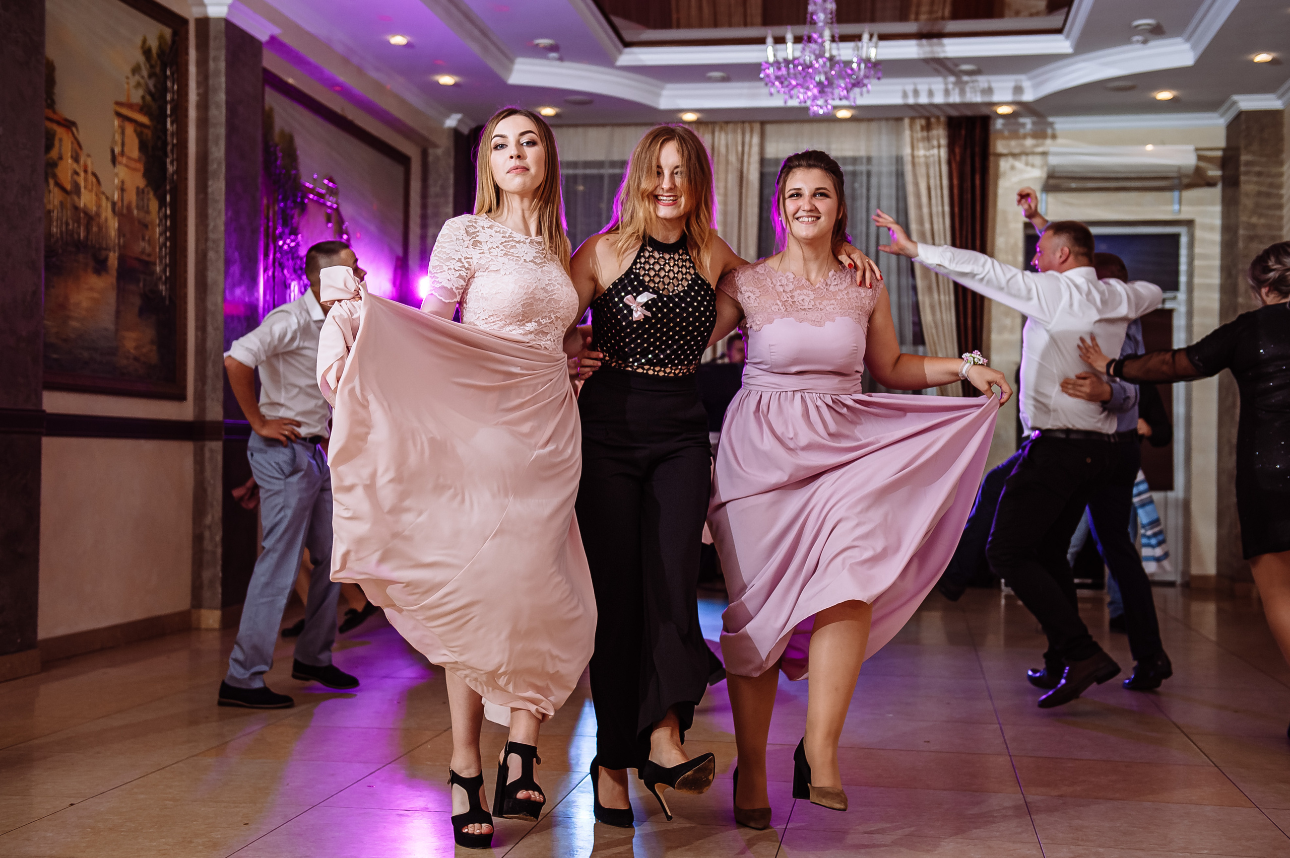 Весільна фотосесія. Весільний та сімейний фотограф Україна