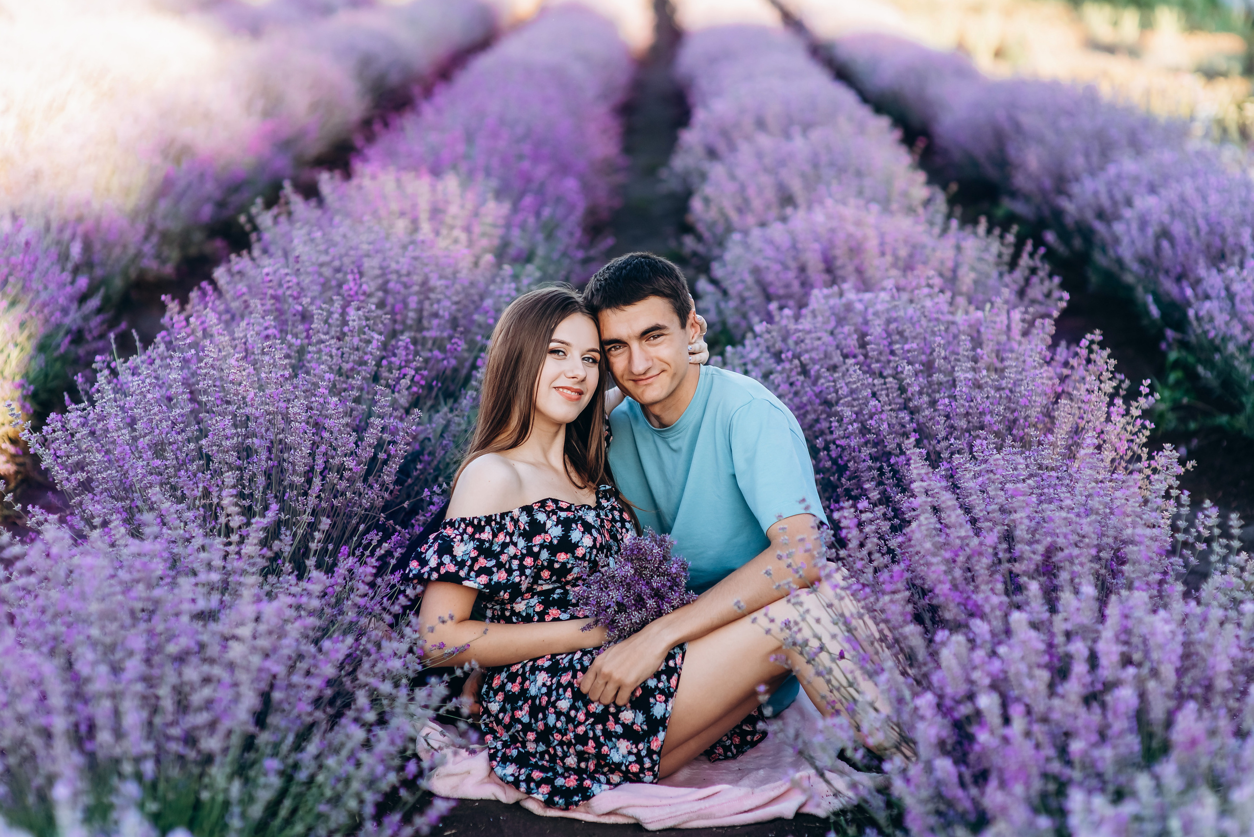 Таня і Діма лаванда. Весільний та сімейний фотограф Україна